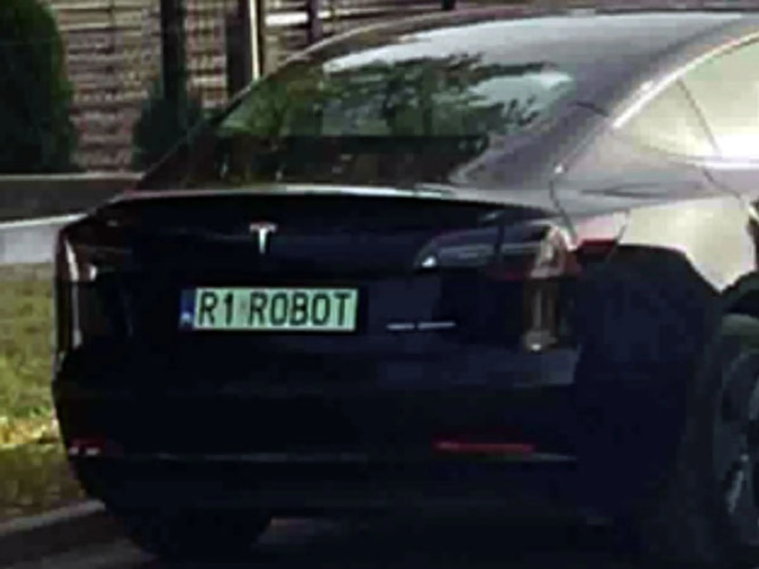 Fajny numer, blacha R1 ROBOT