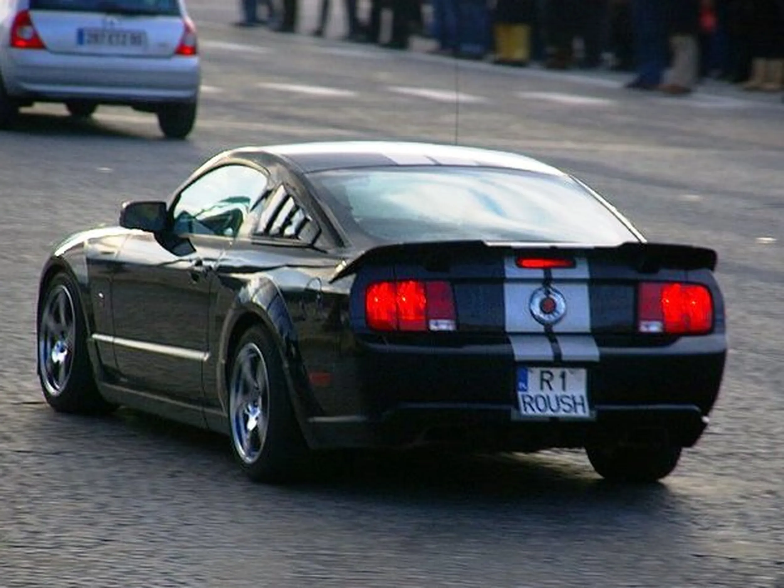 Fajny numer, blacha R1 ROUSH