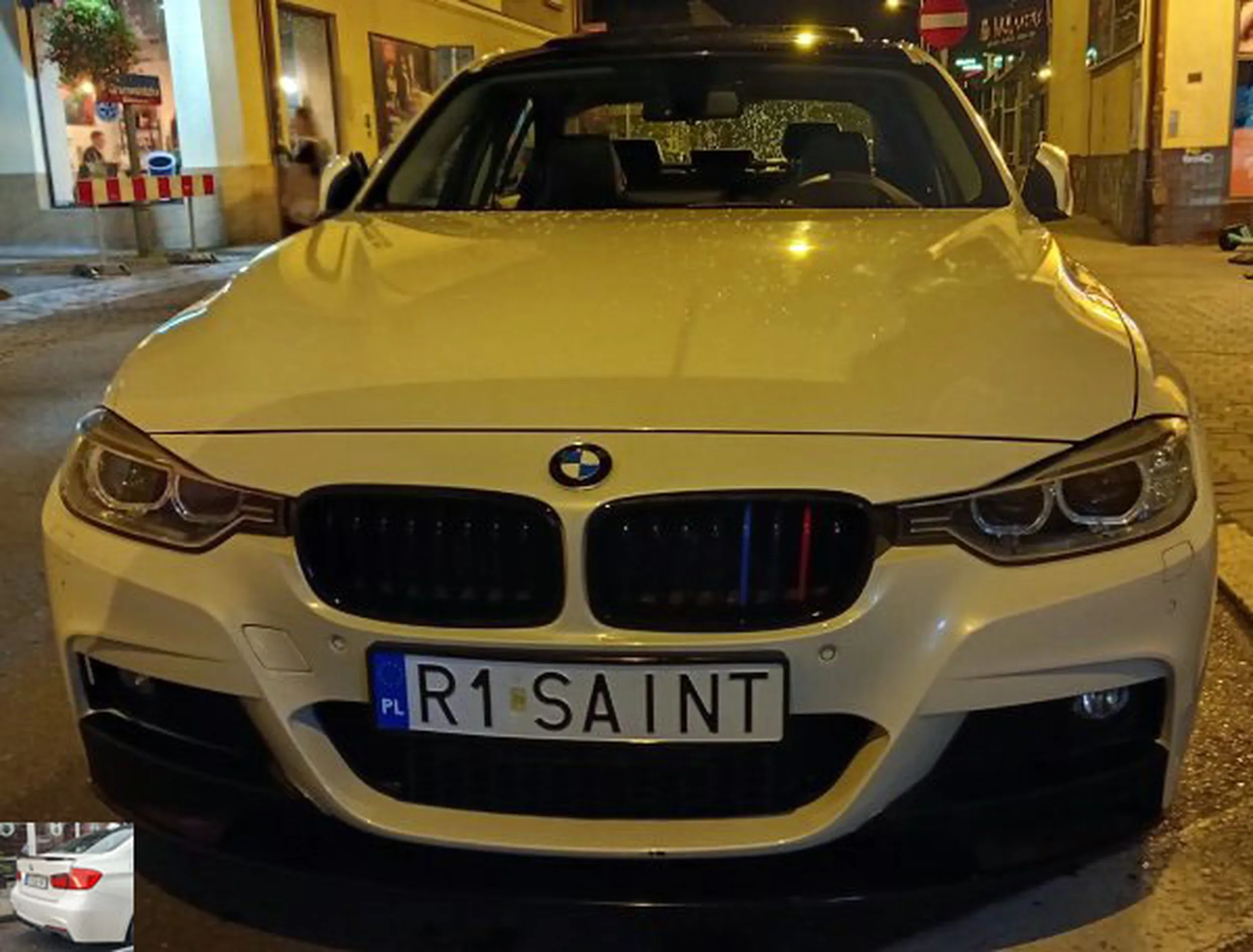 Fajny numer, blacha R1 SAINT