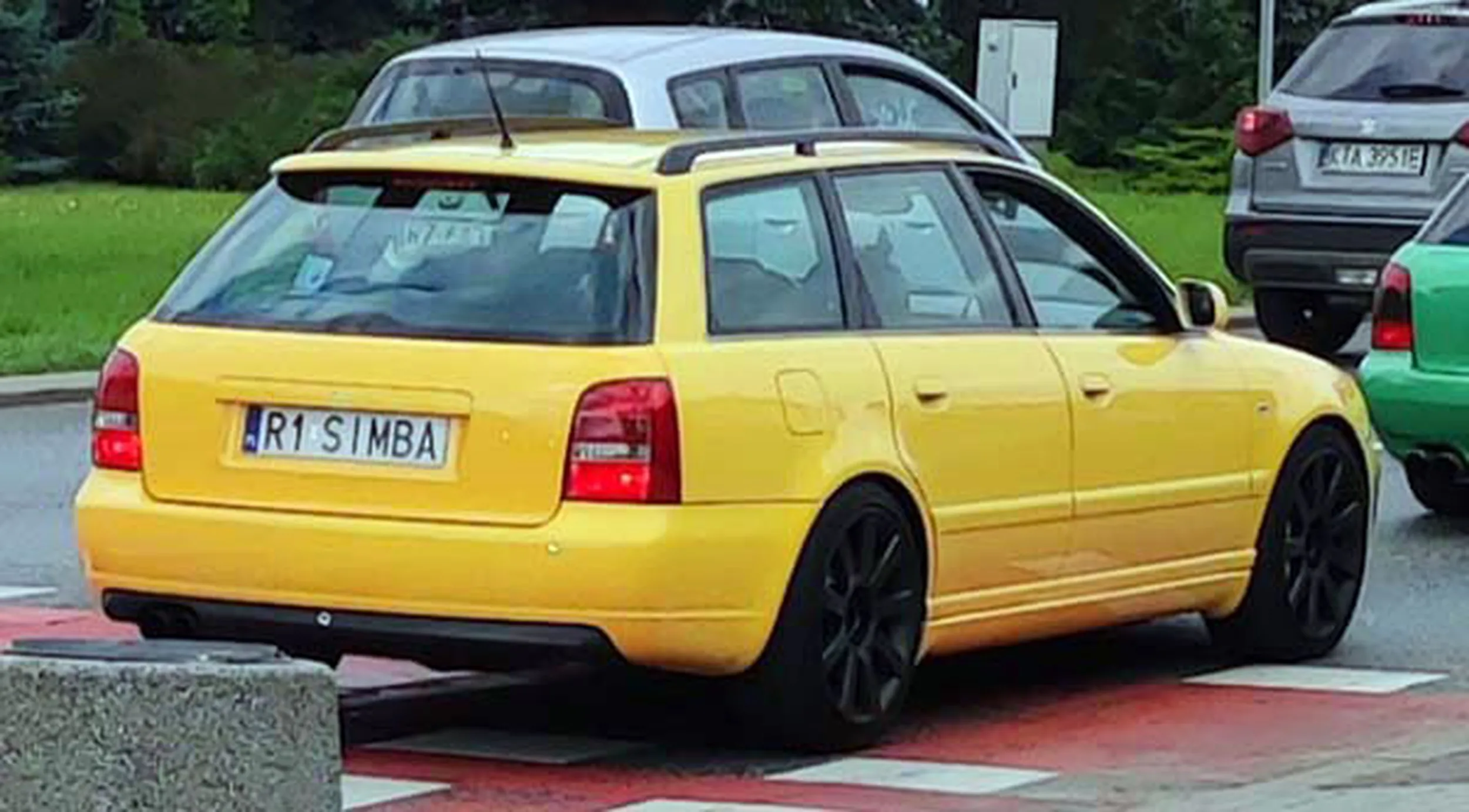 Fajny numer, blacha R1 SIMBA