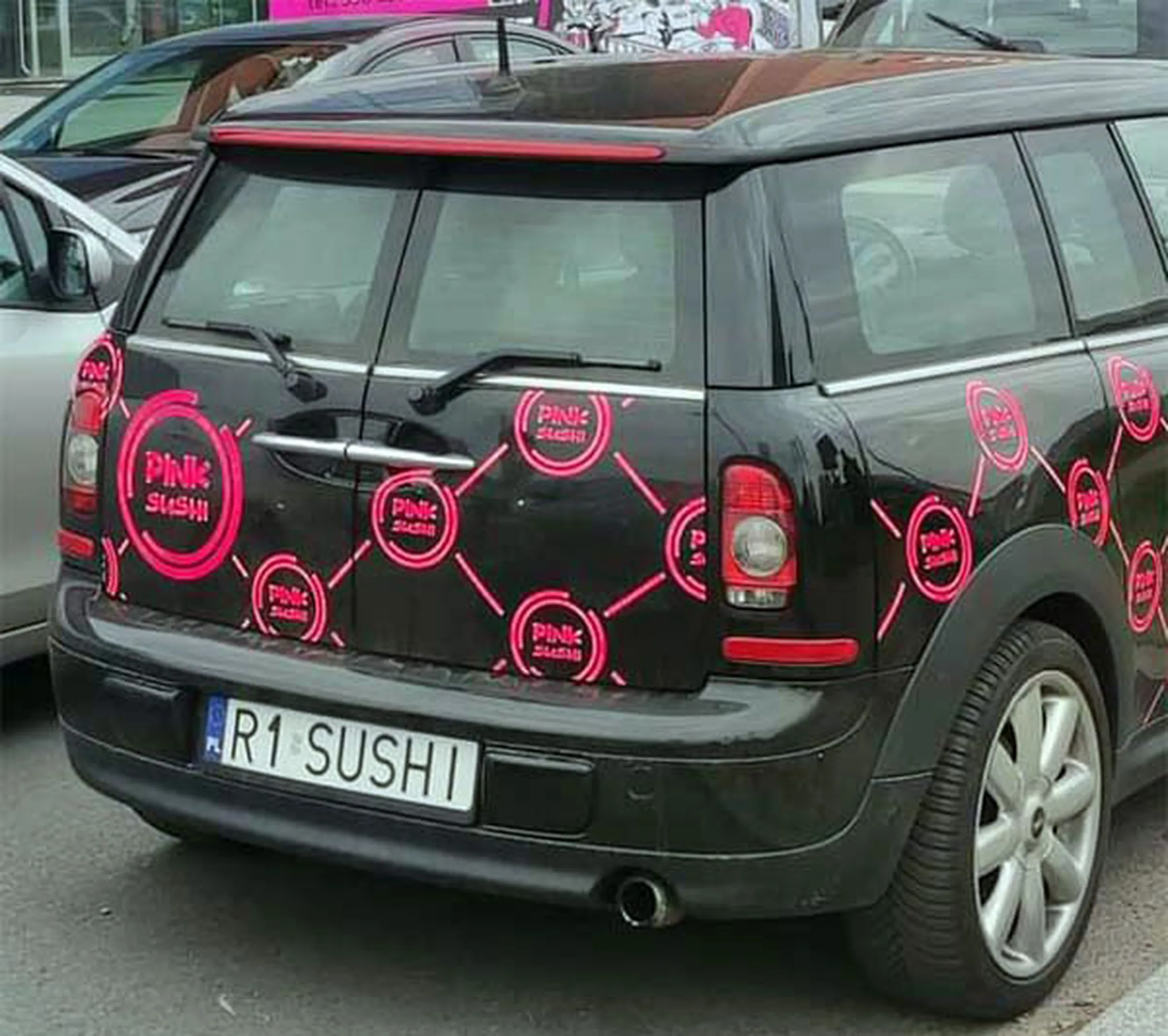 Fajny numer, blacha R1 SUSHI