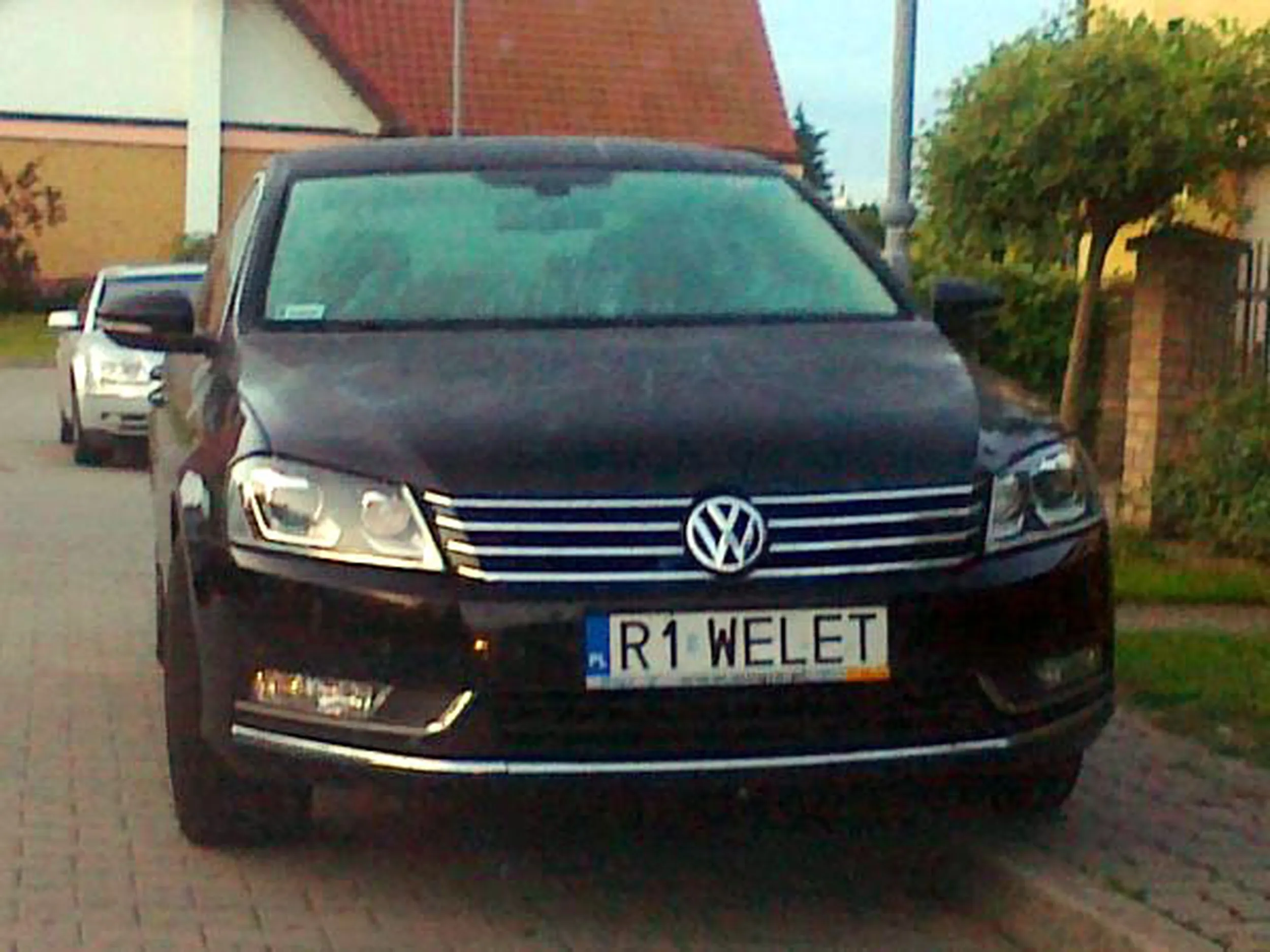 Fajny numer, blacha R1 WELET