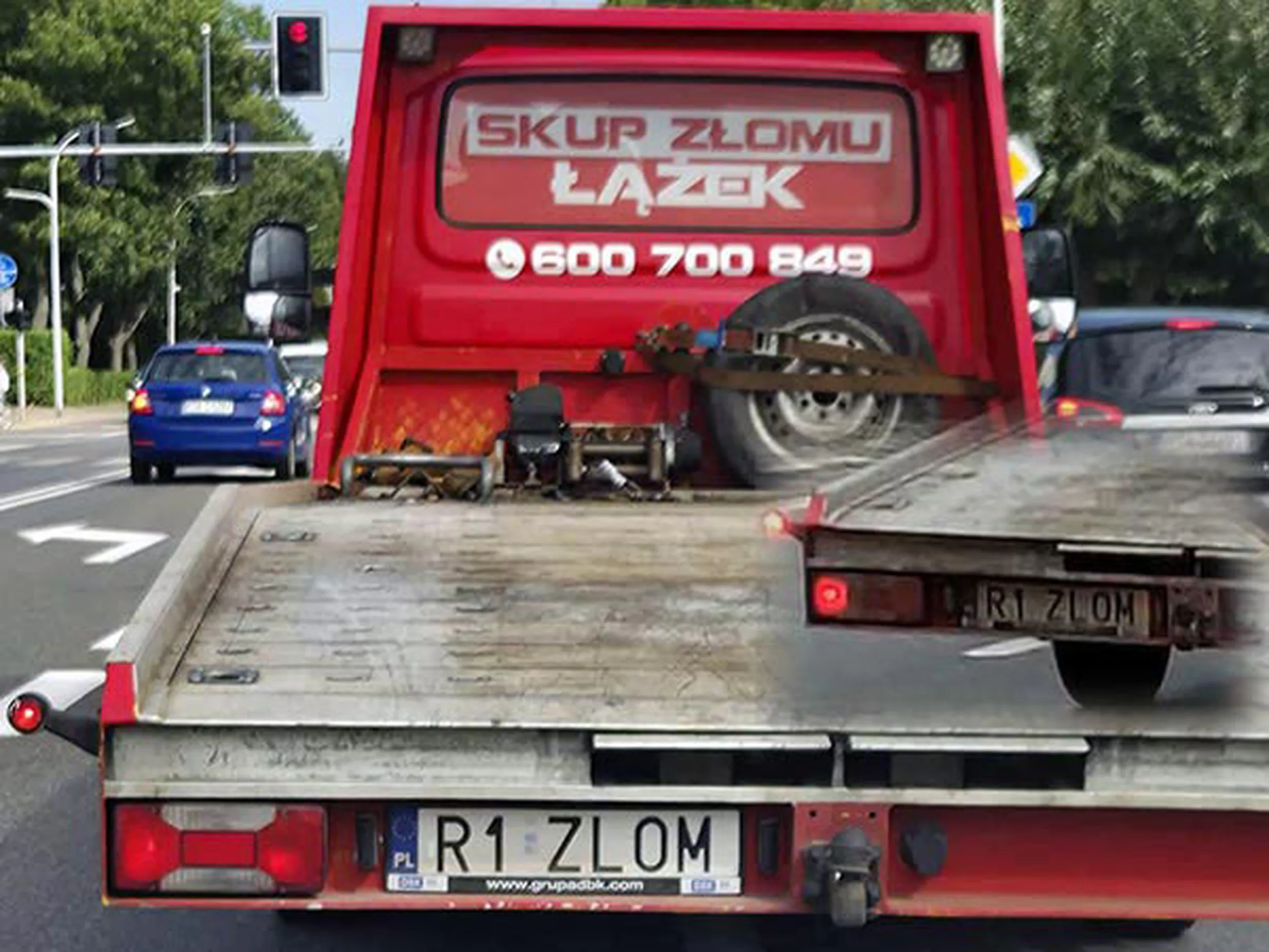 Fajny numer, blacha R1 ZLOM