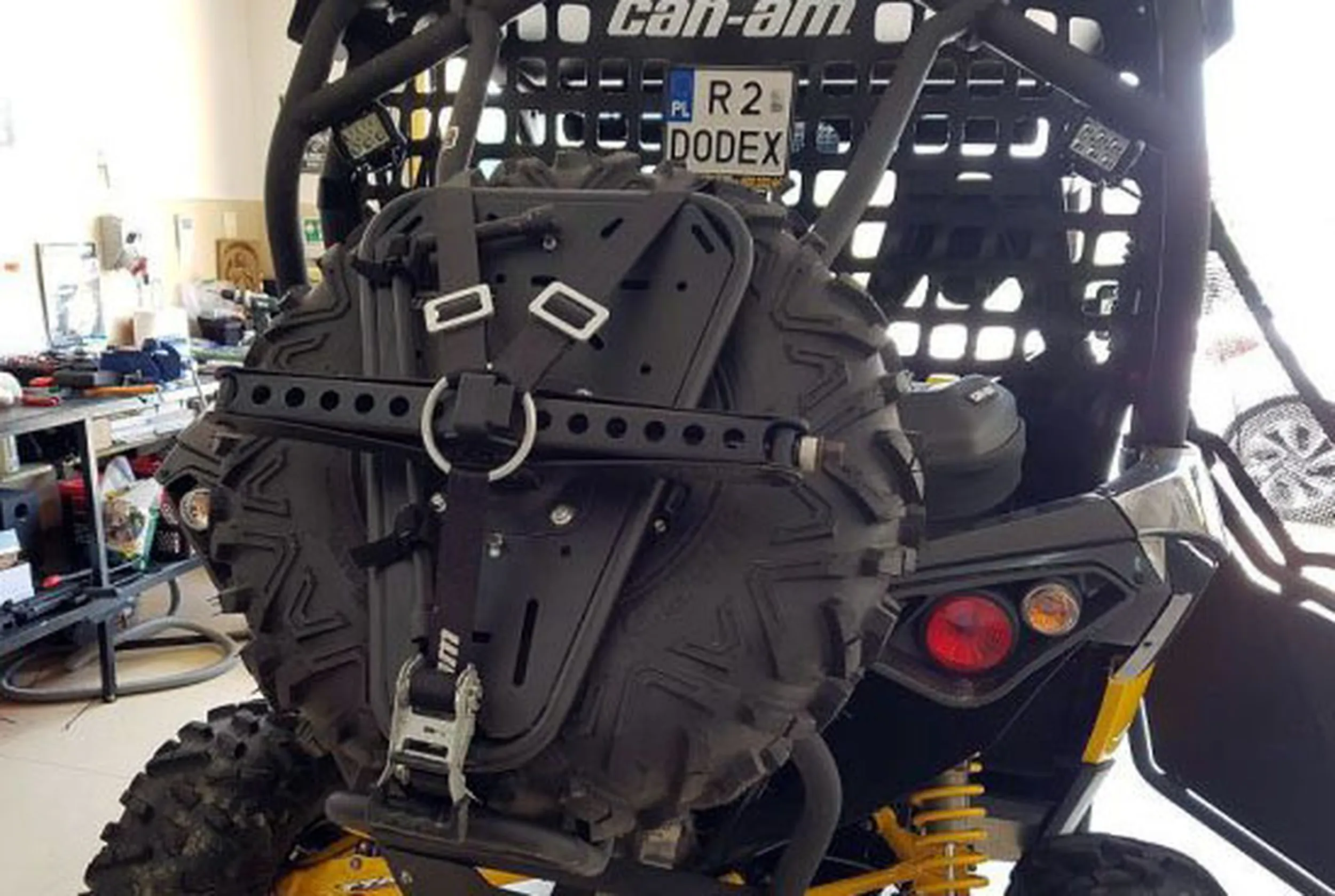 Fajny numer, blacha R2 DODEX