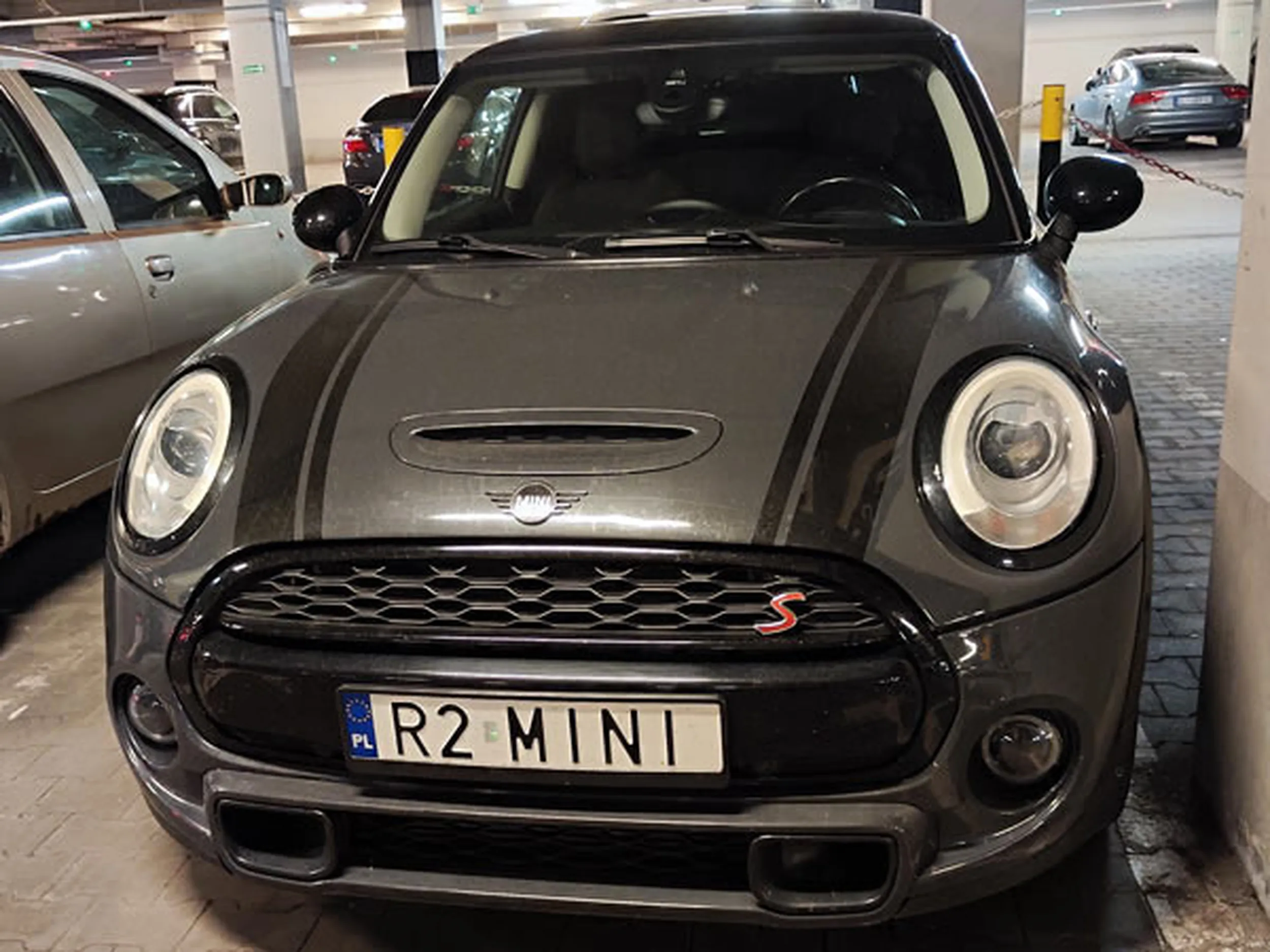 Fajny numer, blacha R2 MINI