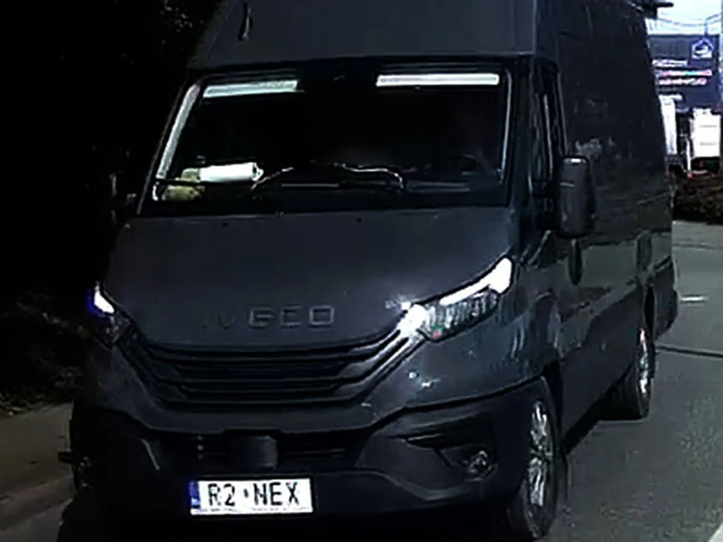 Fajny numer, blacha R2 NEX