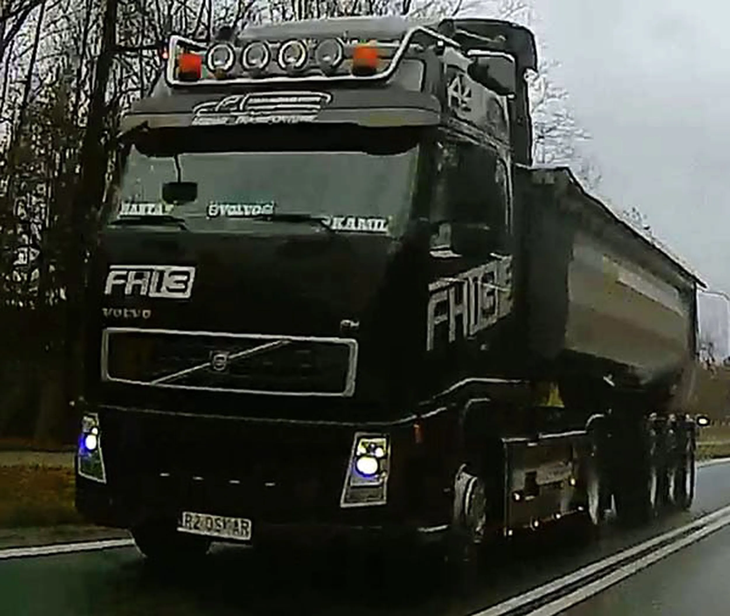 Fajny numer, blacha R2 OSKAR