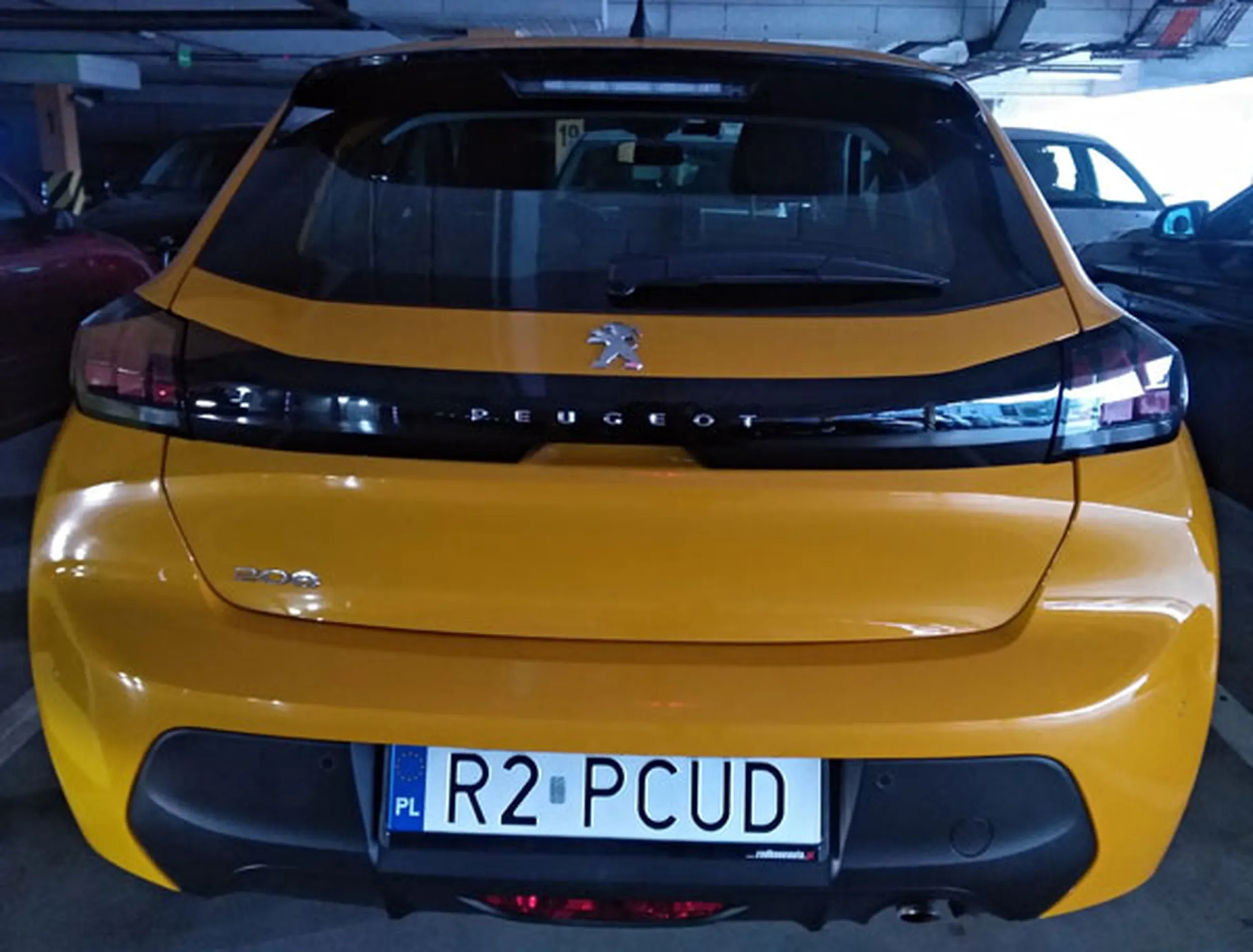 Fajny numer, blacha R2 PCUD