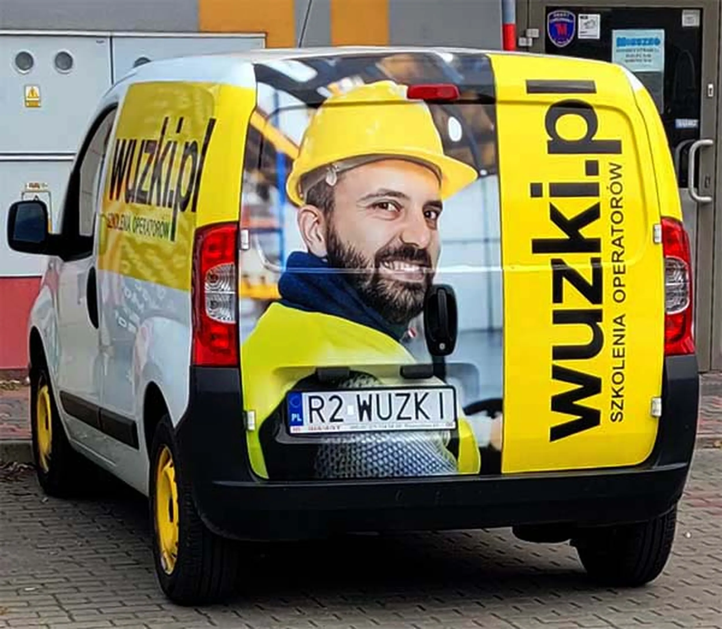 Fajny numer, blacha R2 WUZKI