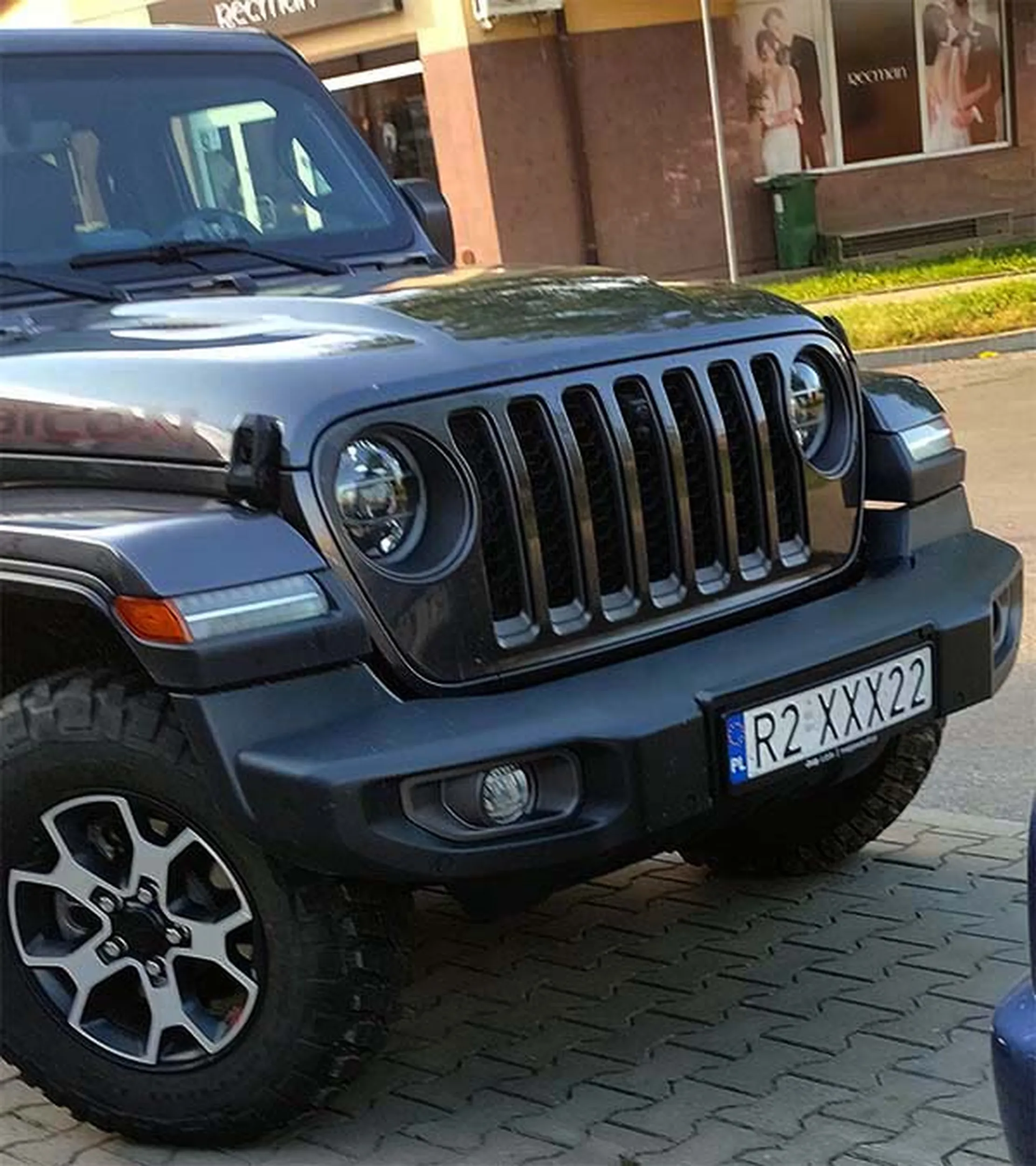 Fajny numer, blacha R2 XXX22