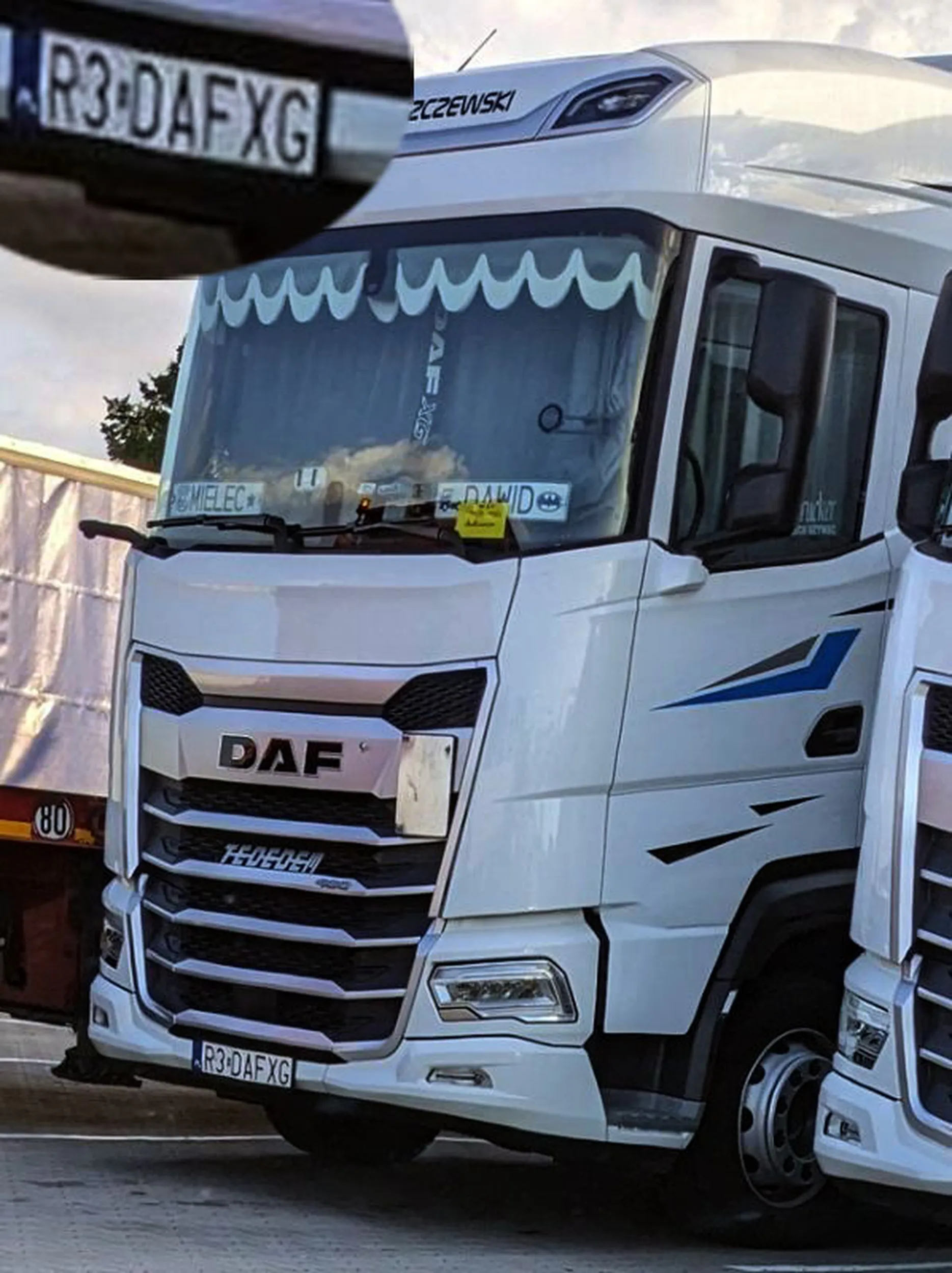 Fajny numer, blacha R3 DAFXG