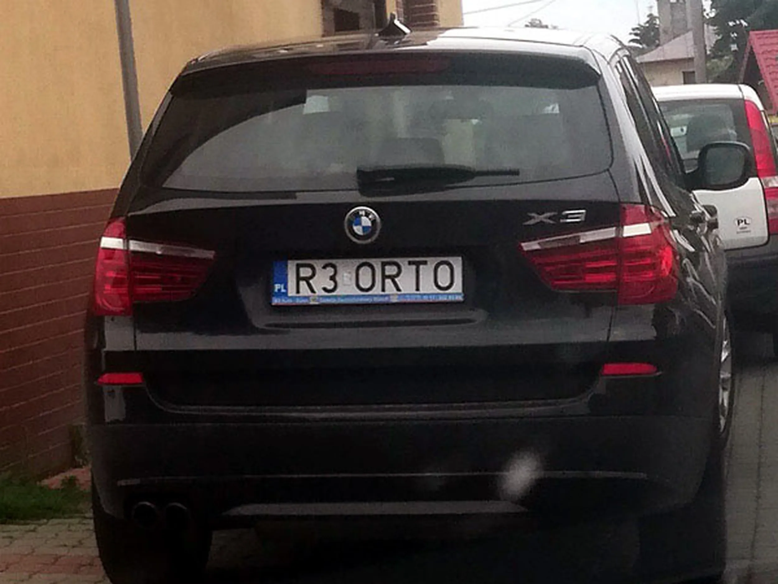 Fajny numer, blacha R3 ORTO