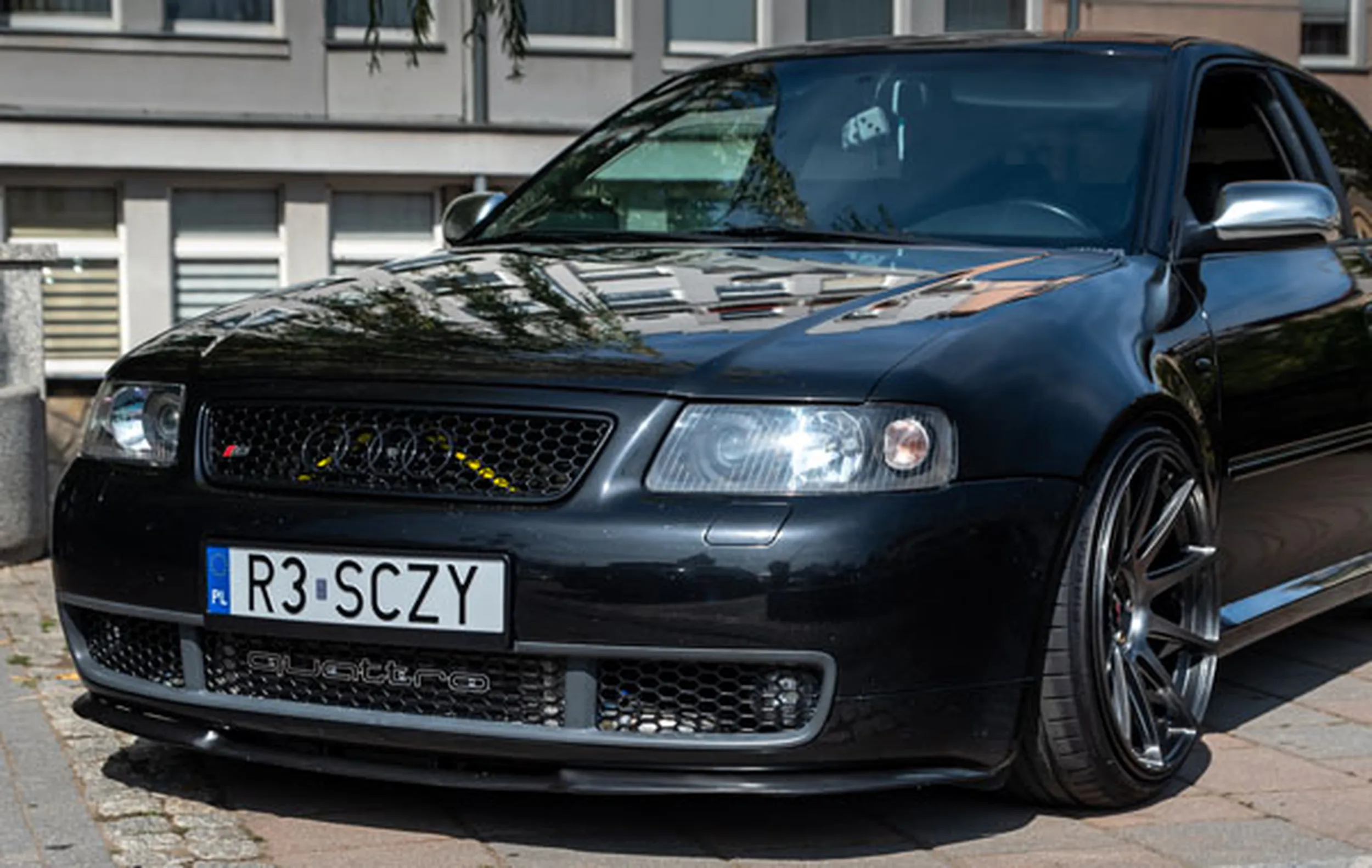 Fajny numer, blacha R3 SCZY