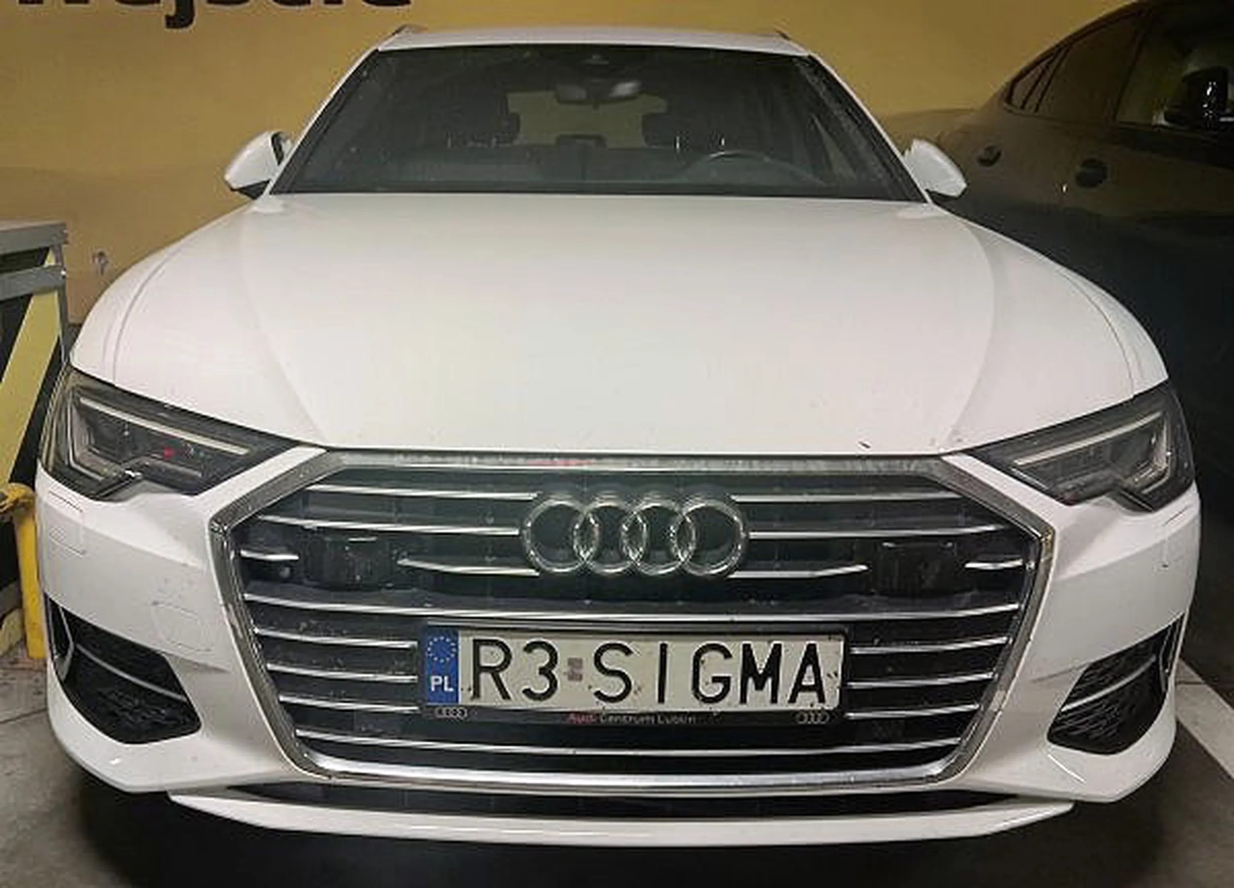 Fajny numer, blacha R3 SIGMA