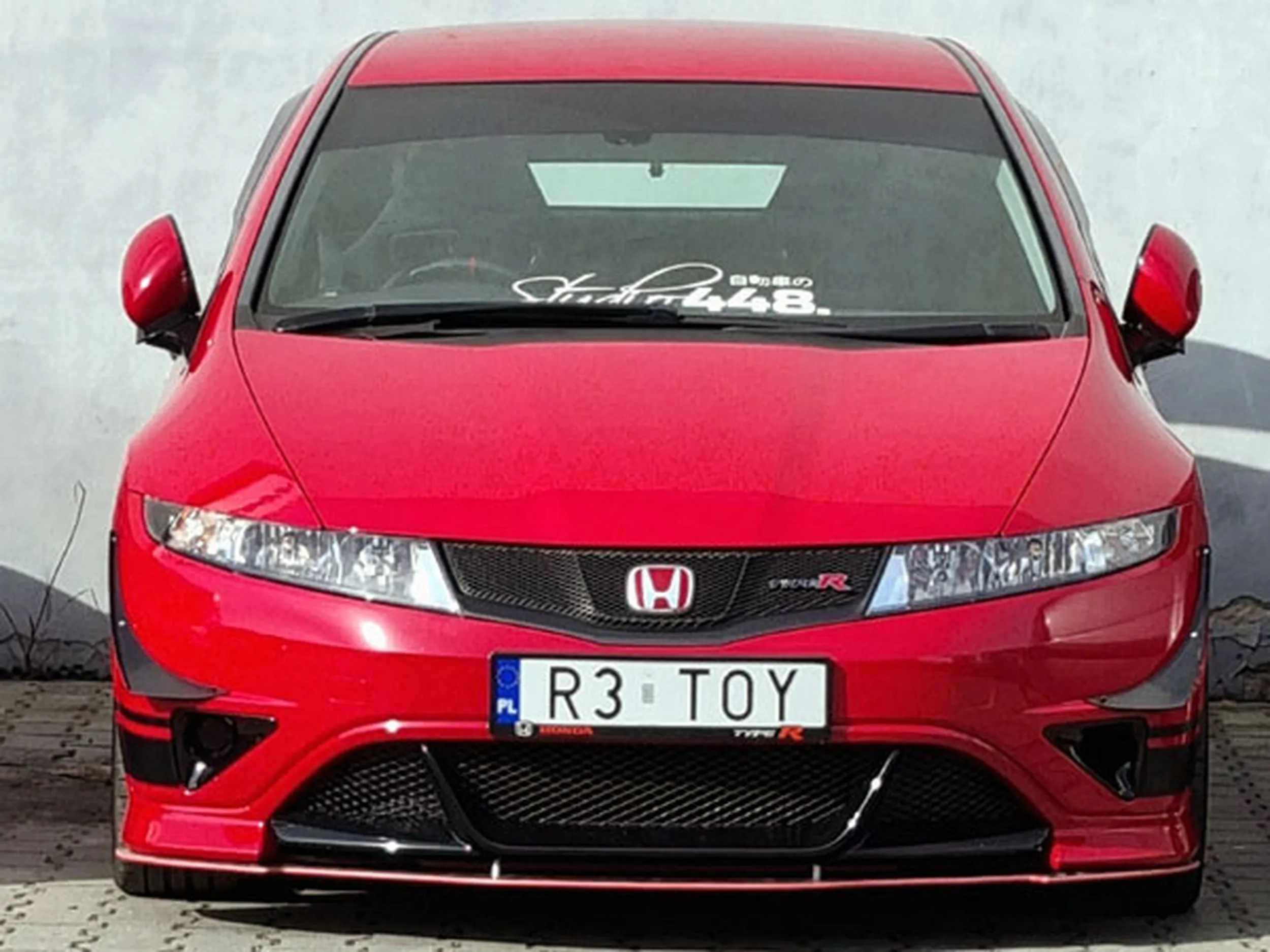 Fajny numer, blacha R3 TOY