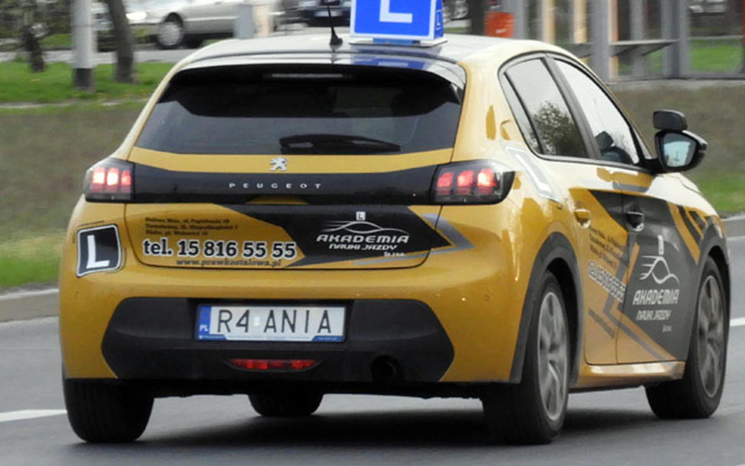 Fajny numer, blacha R4 ANIA