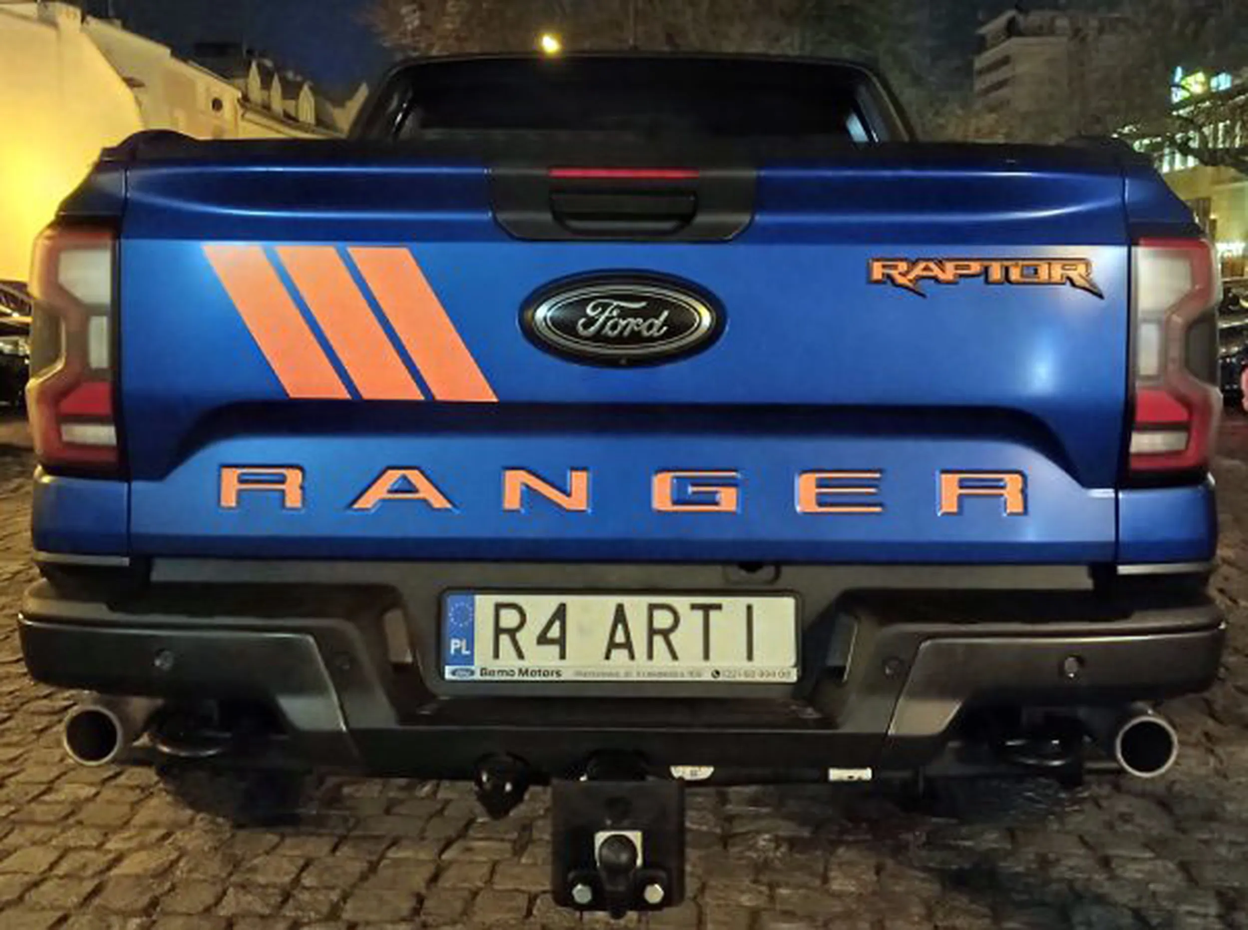 Fajny numer, blacha R4 ARTI