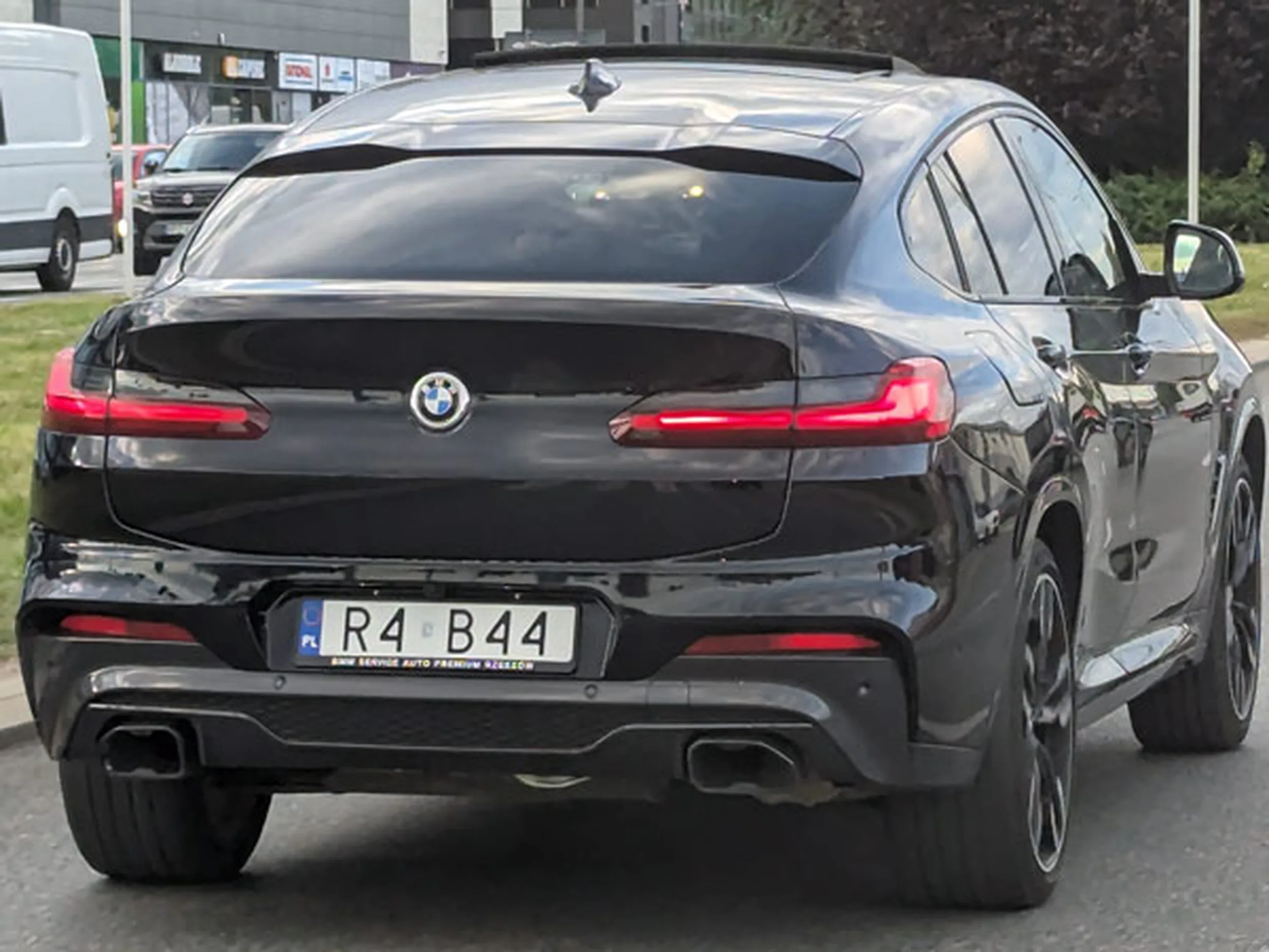 Fajny numer, blacha R4 B44