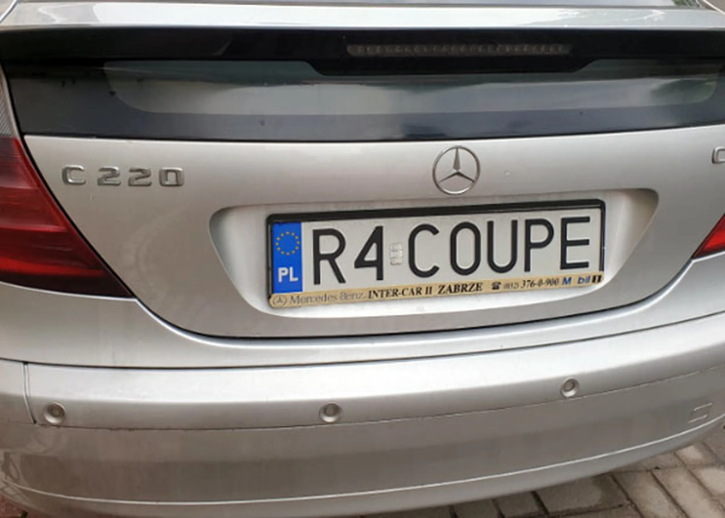 Fajny numer, blacha R4 COUPE