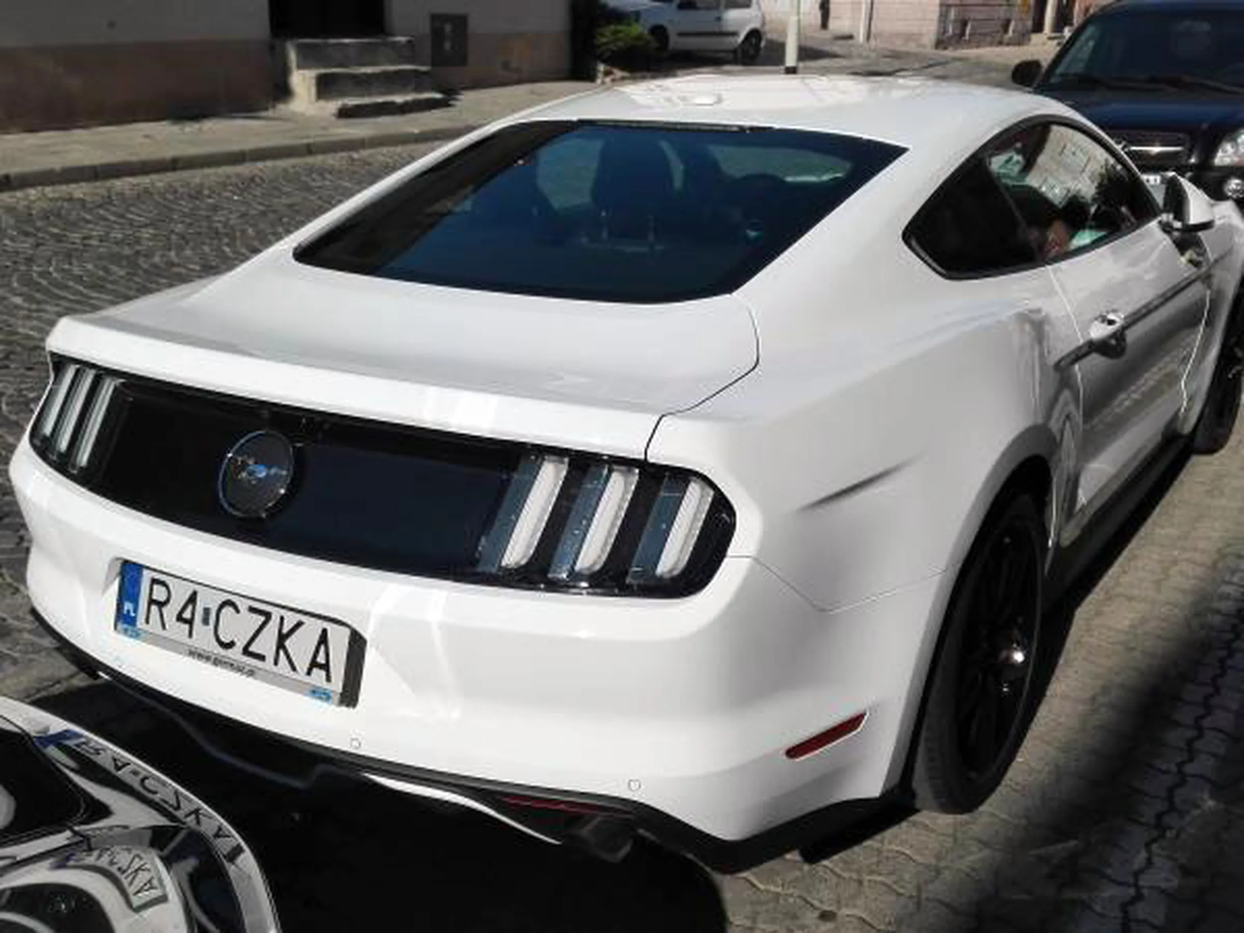 Fajny numer, blacha R4 CZKA