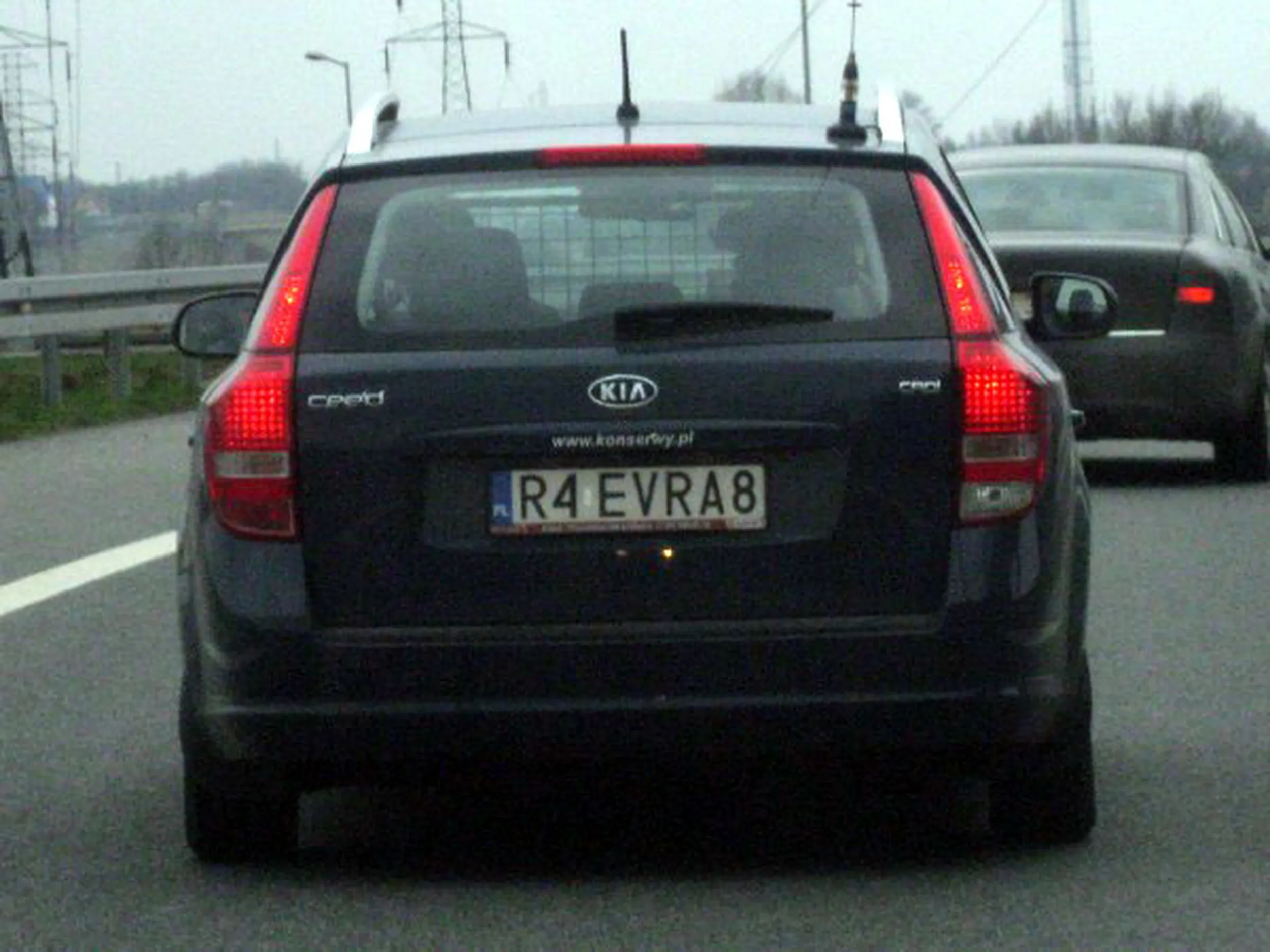 Fajny numer, blacha R4 EVRA8