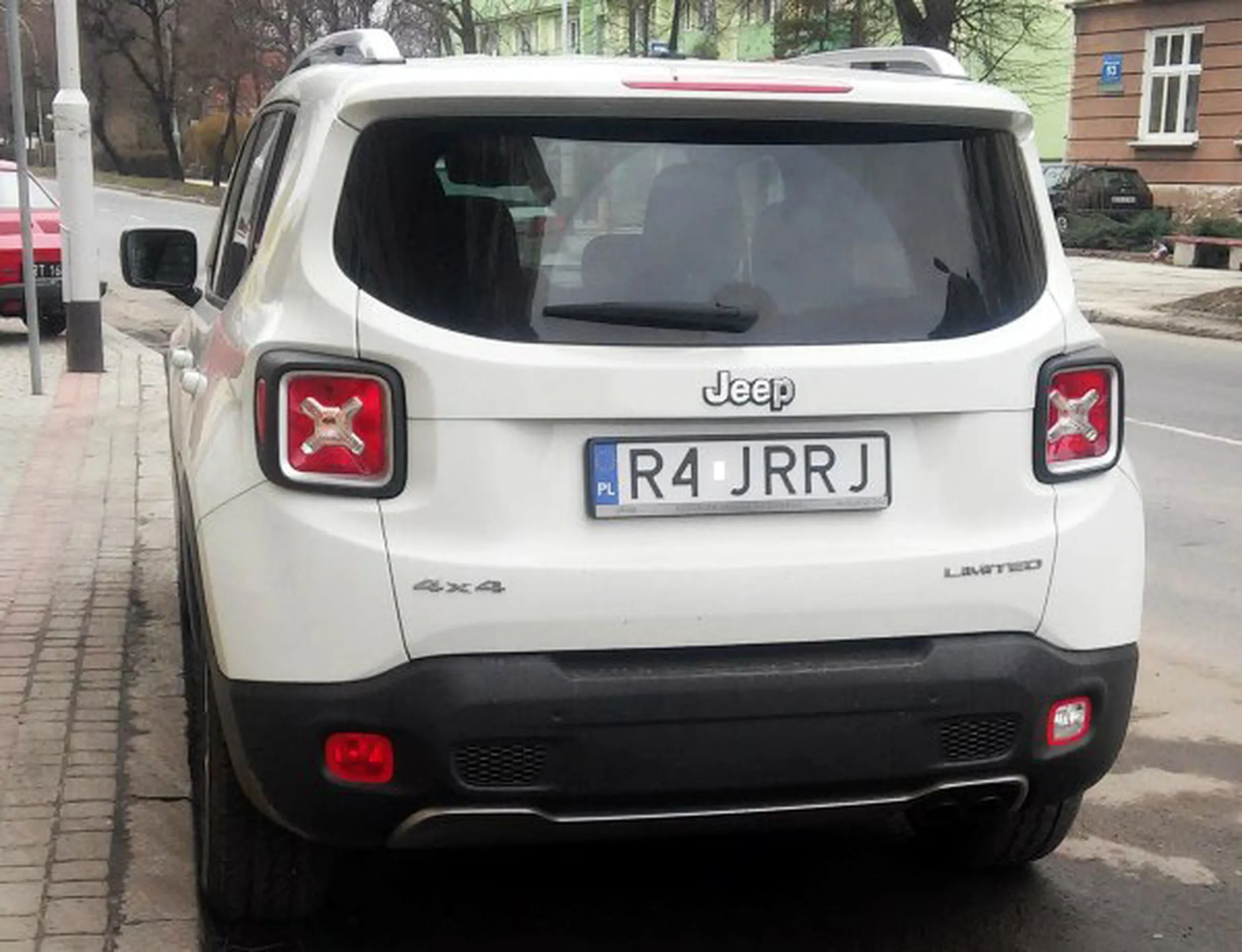 Fajny numer, blacha R4 JRRJ