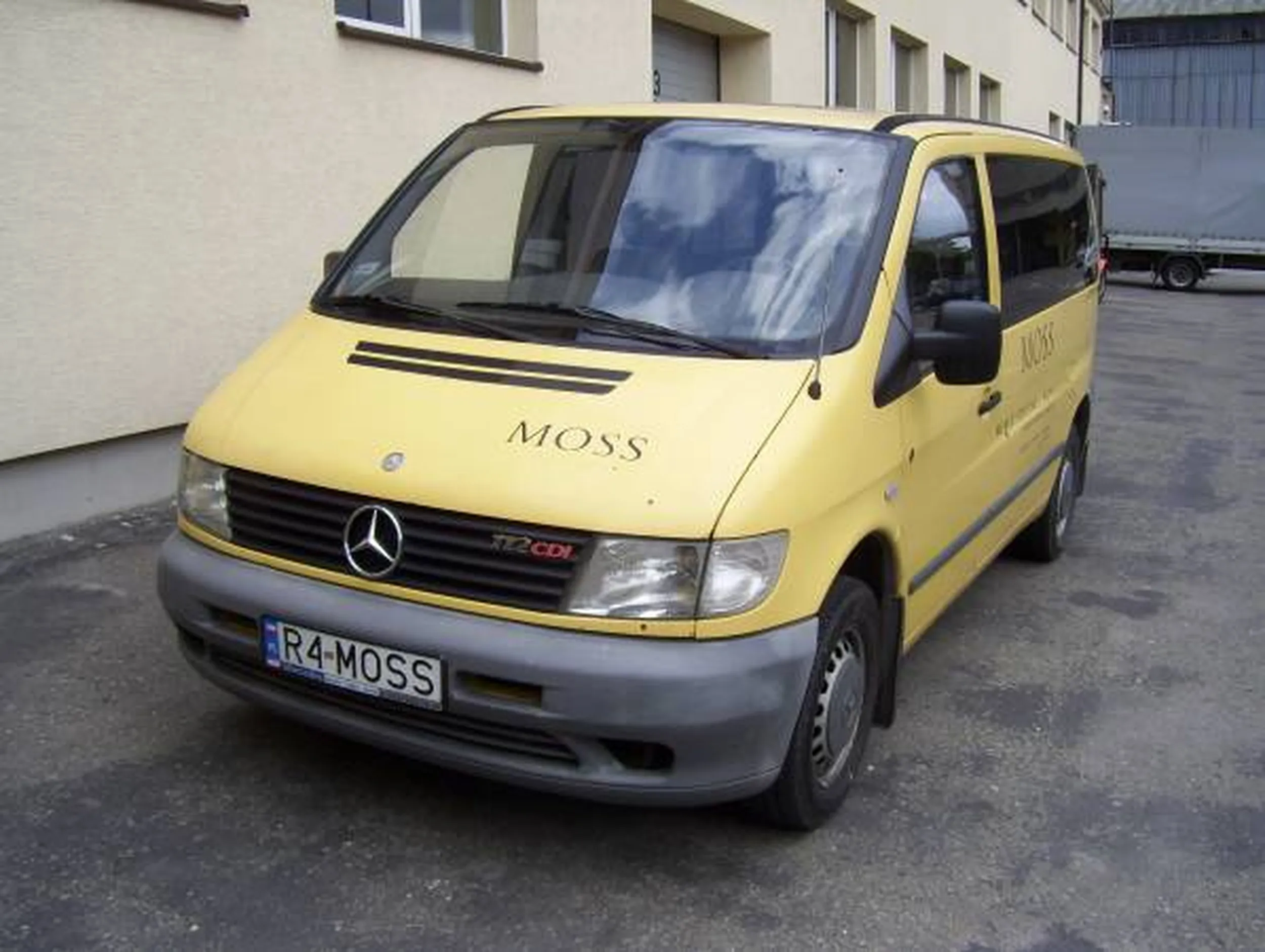 Fajny numer, blacha R4 MOSS