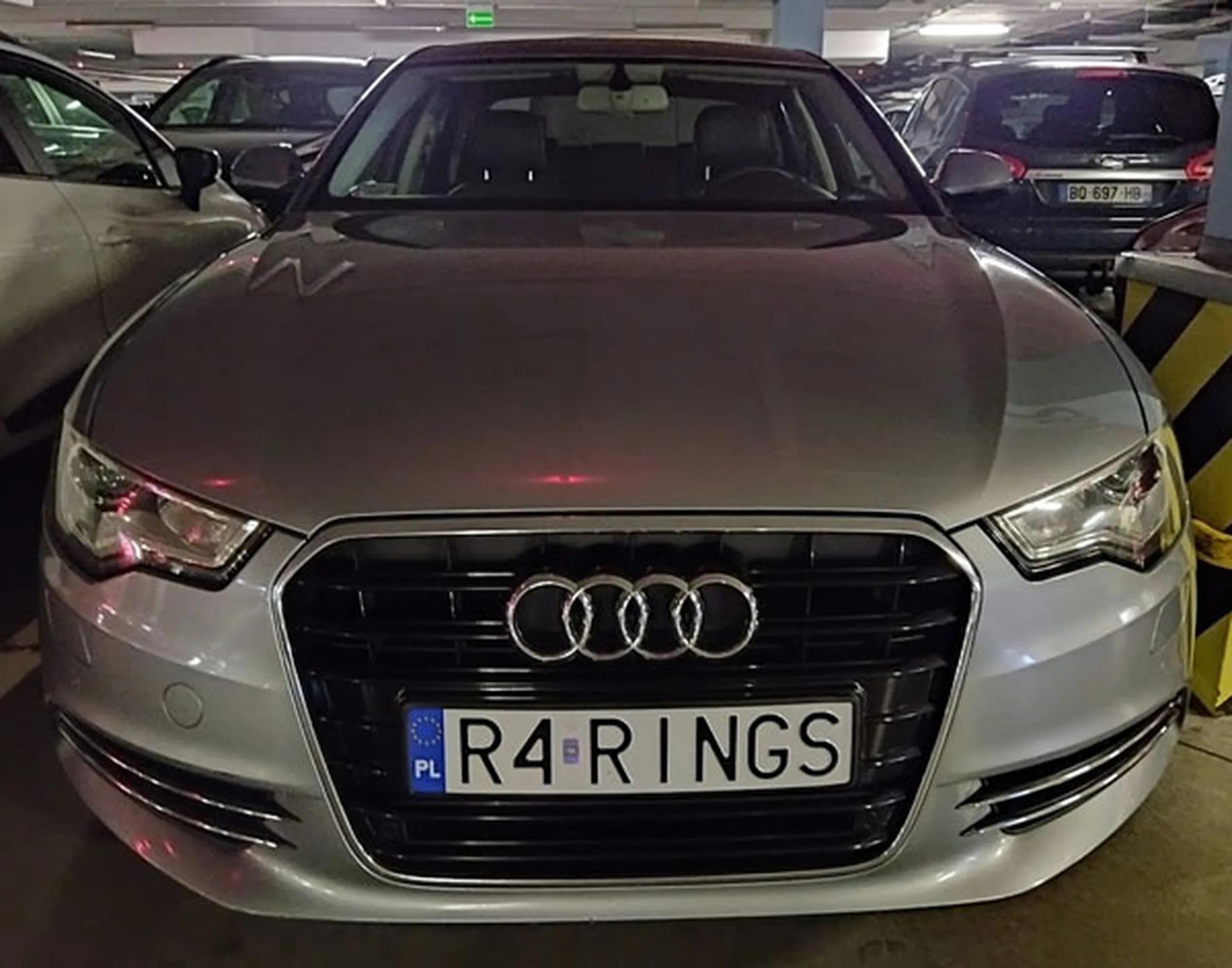 Fajny numer, blacha R4 RINGS