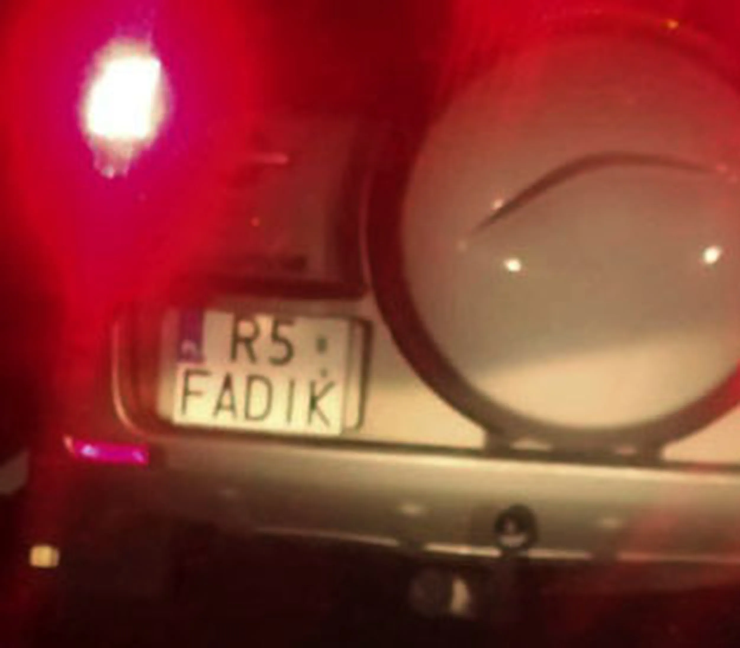 Fajny numer, blacha R5 FADIK