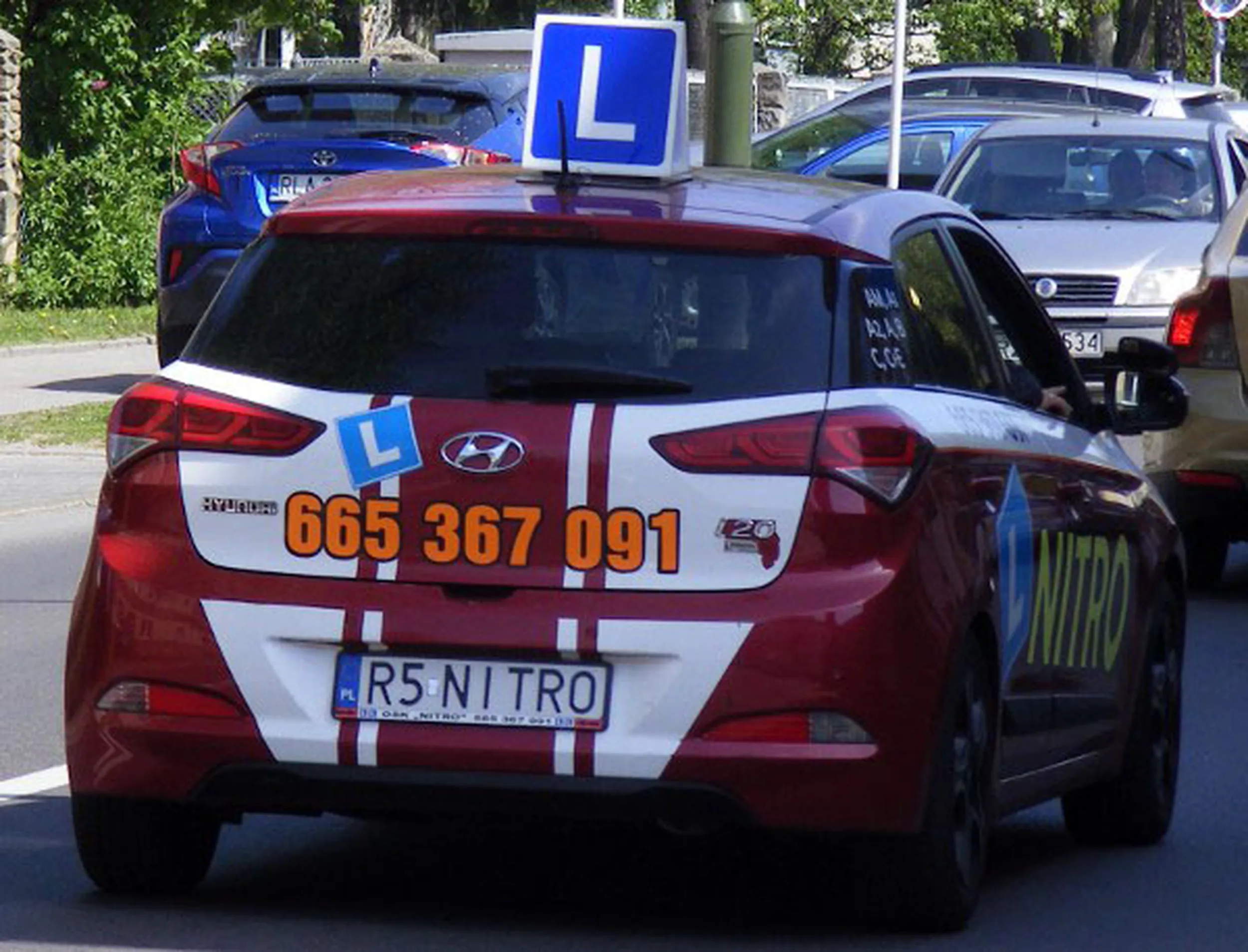 Fajny numer, blacha R5 NITRO