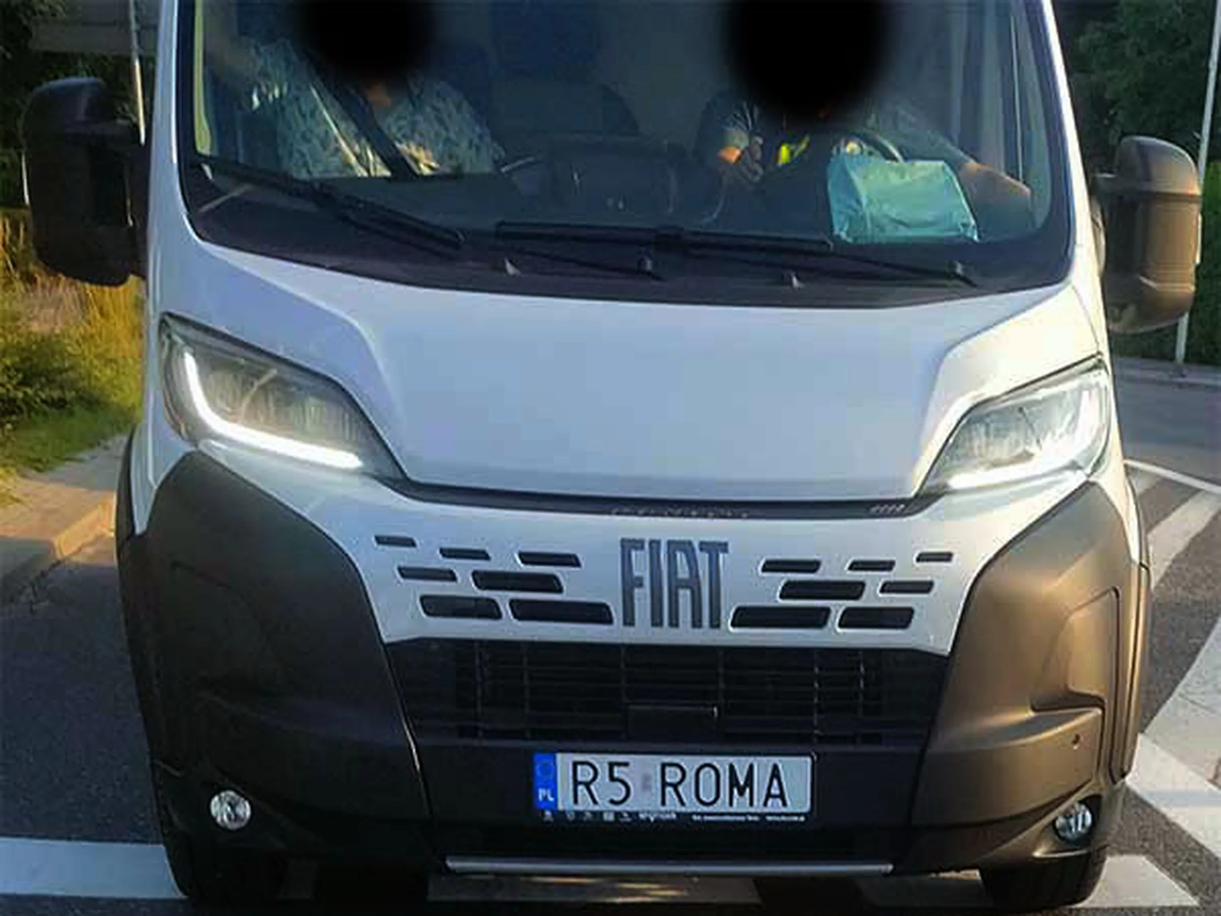 Fajny numer, blacha R5 ROMA