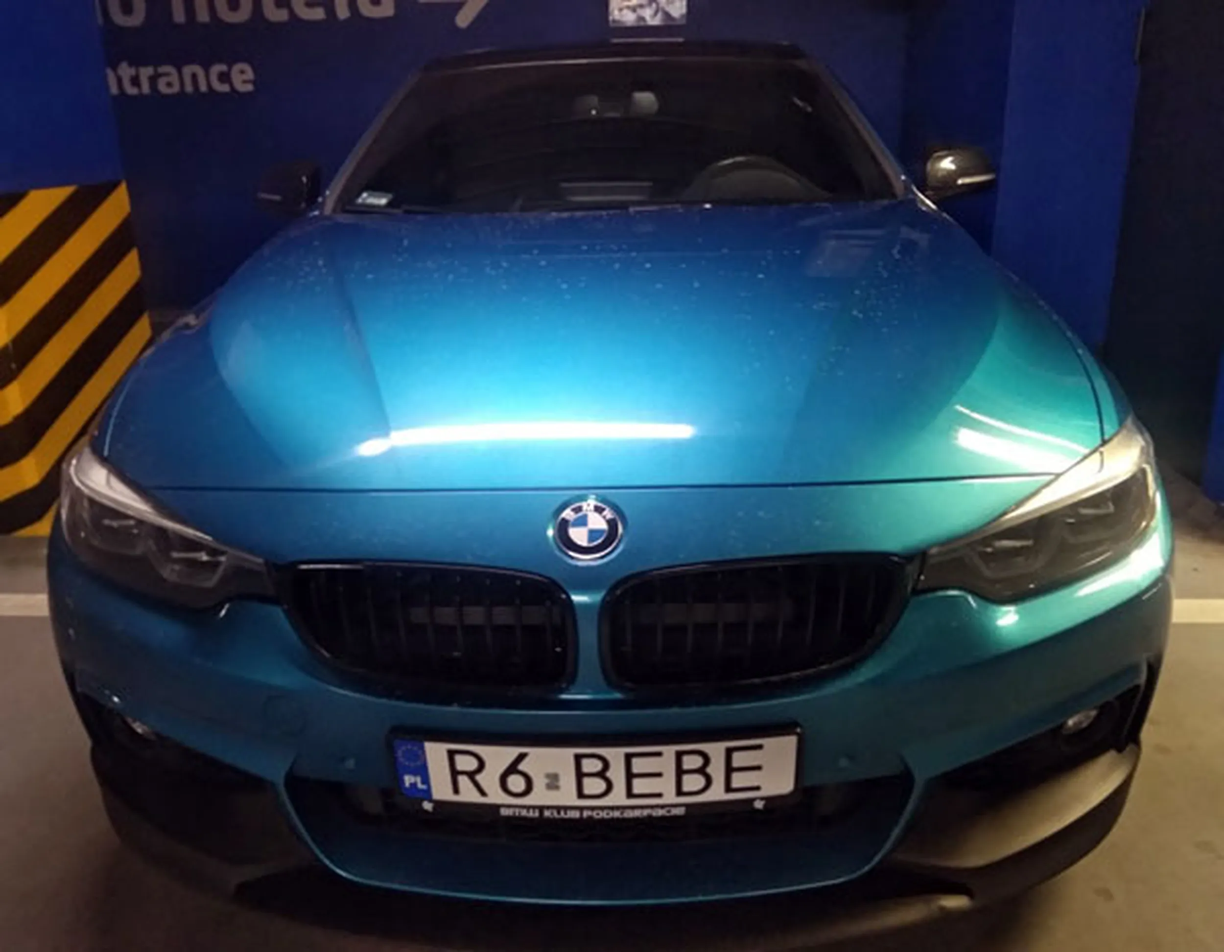 Fajny numer, blacha R6 BEBE