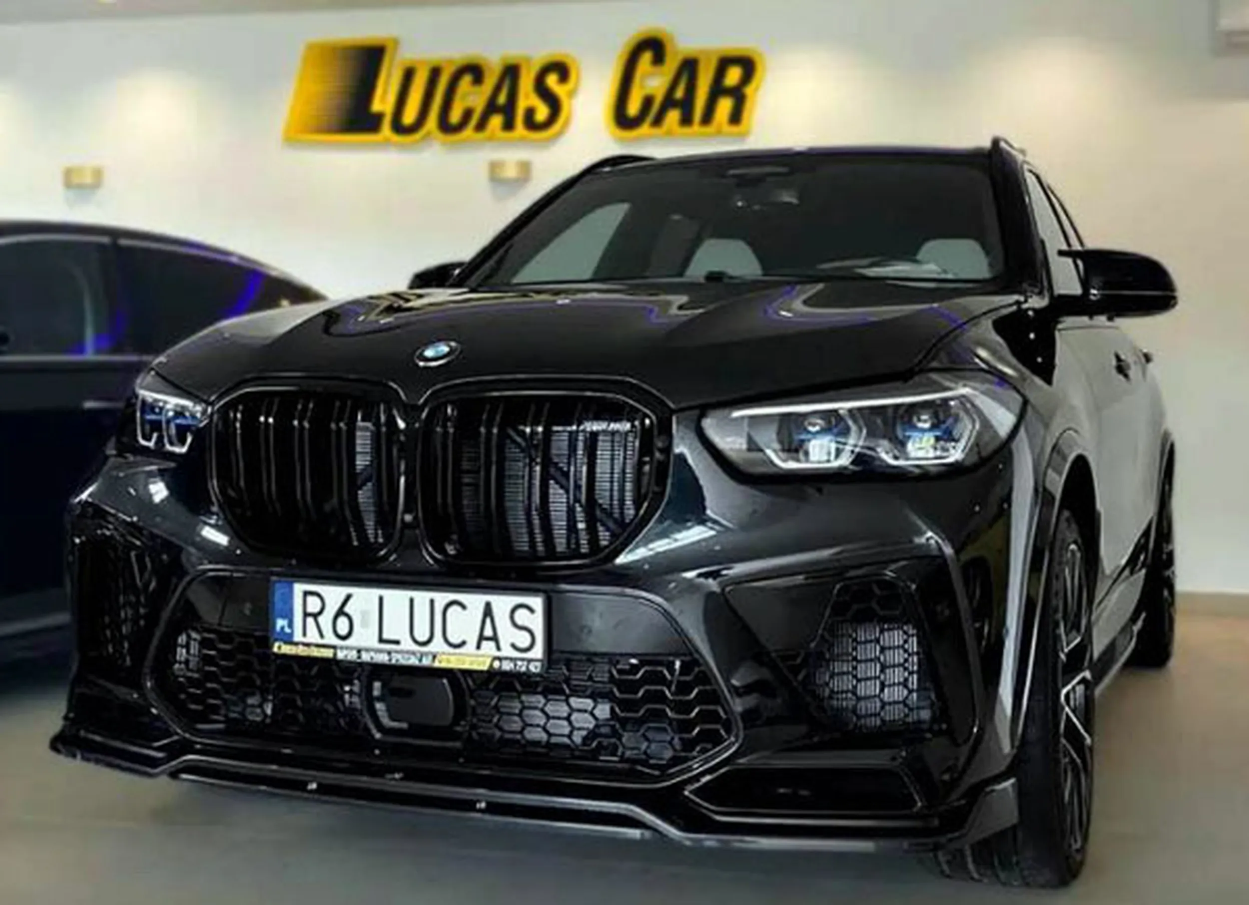 Fajny numer, blacha R6 LUCAS