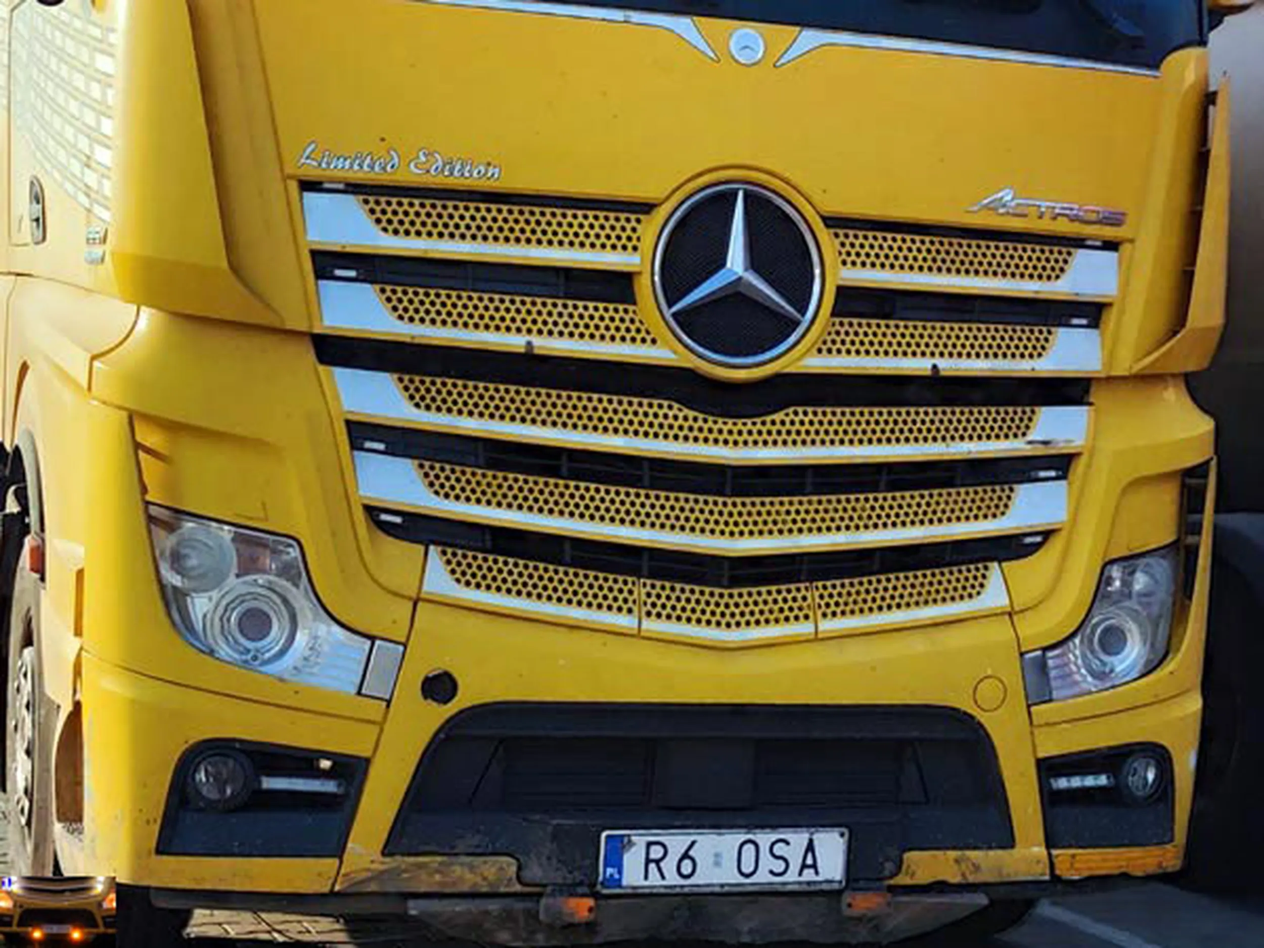 Fajny numer, blacha R6 OSA