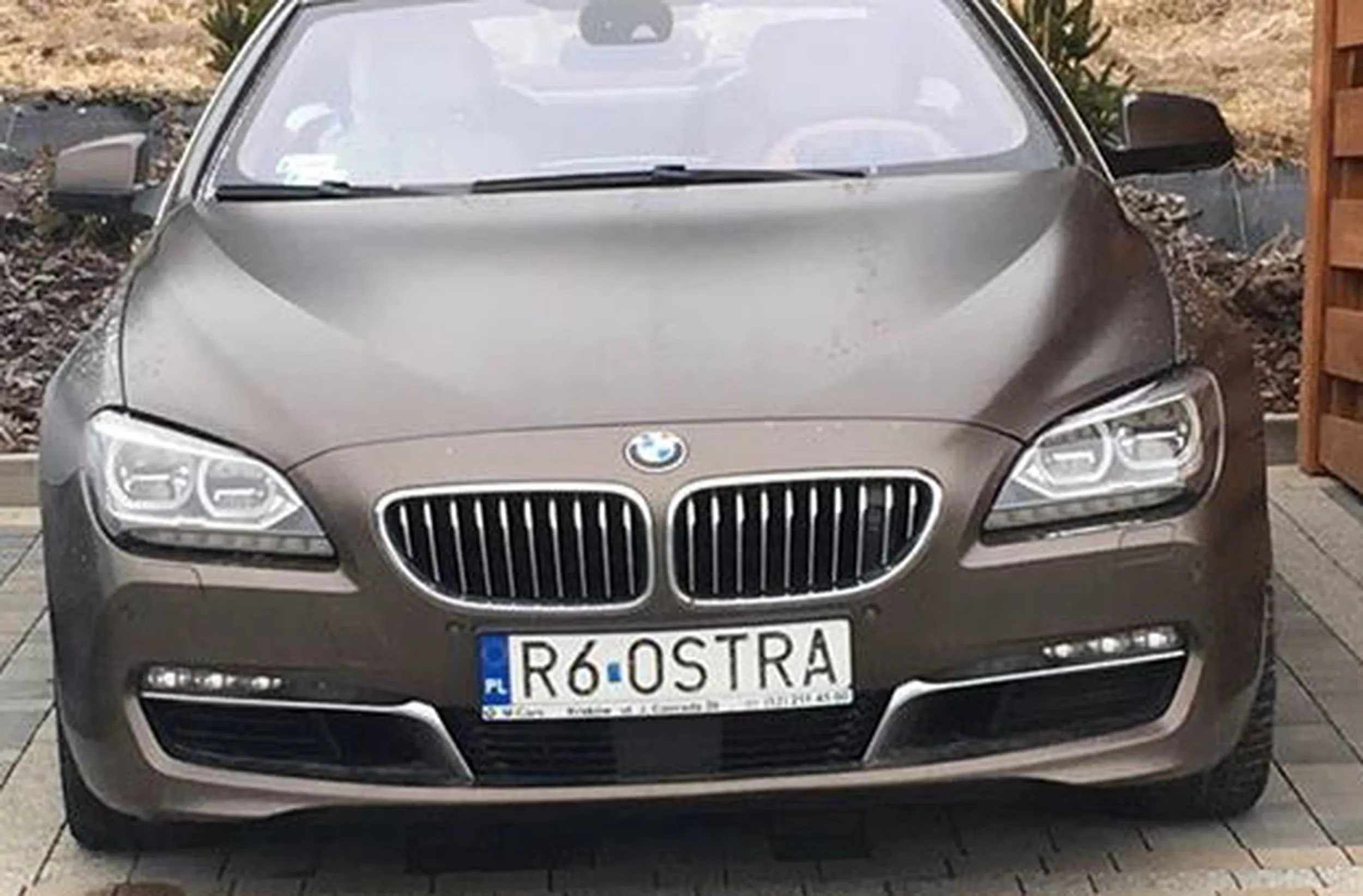 Fajny numer, blacha R6 OSTRA