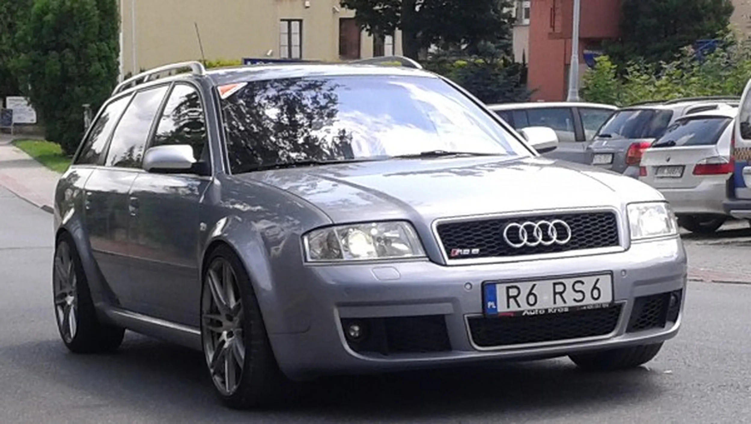 Fajny numer, blacha R6 RS6