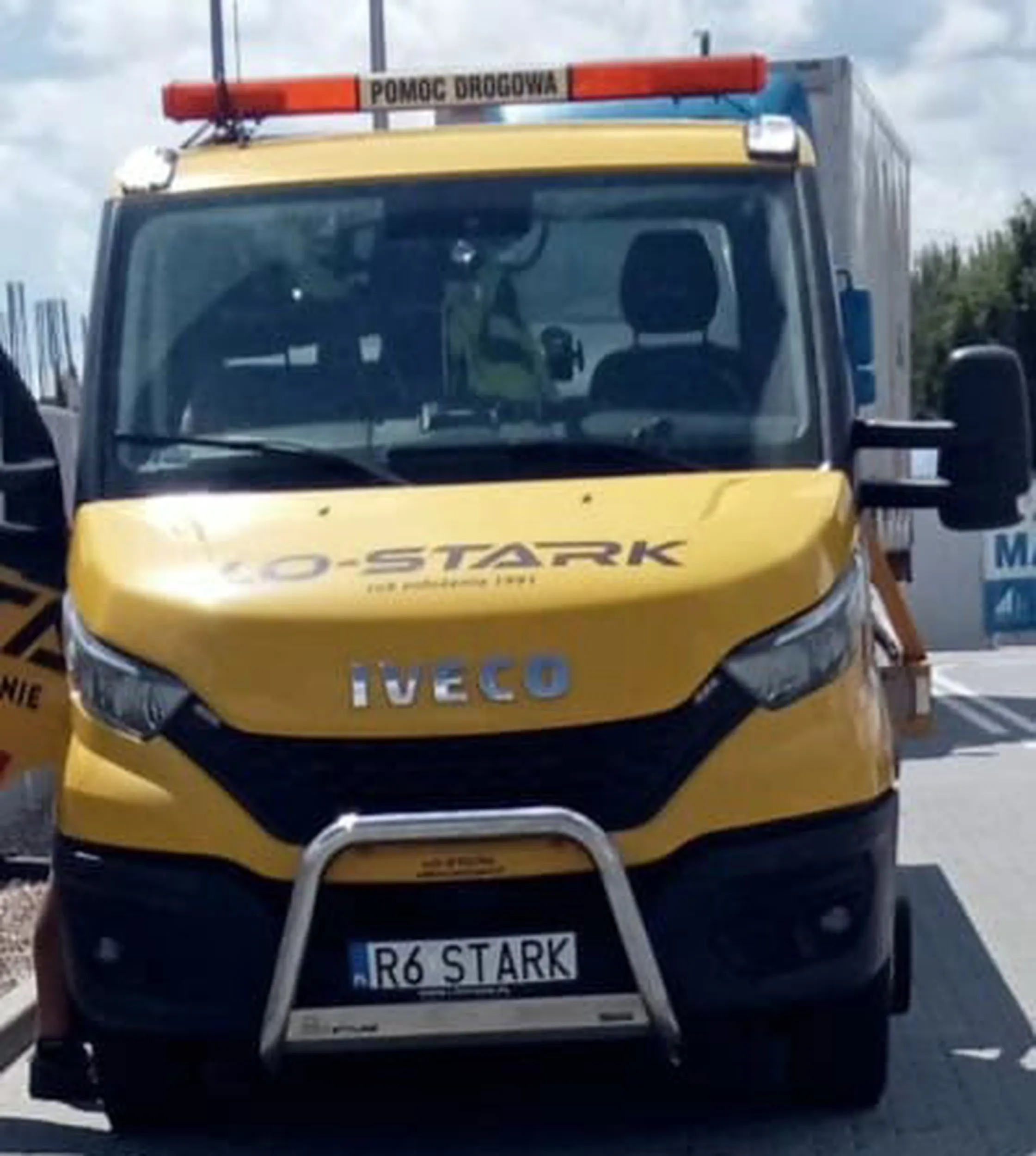 Fajny numer, blacha R6 STARK