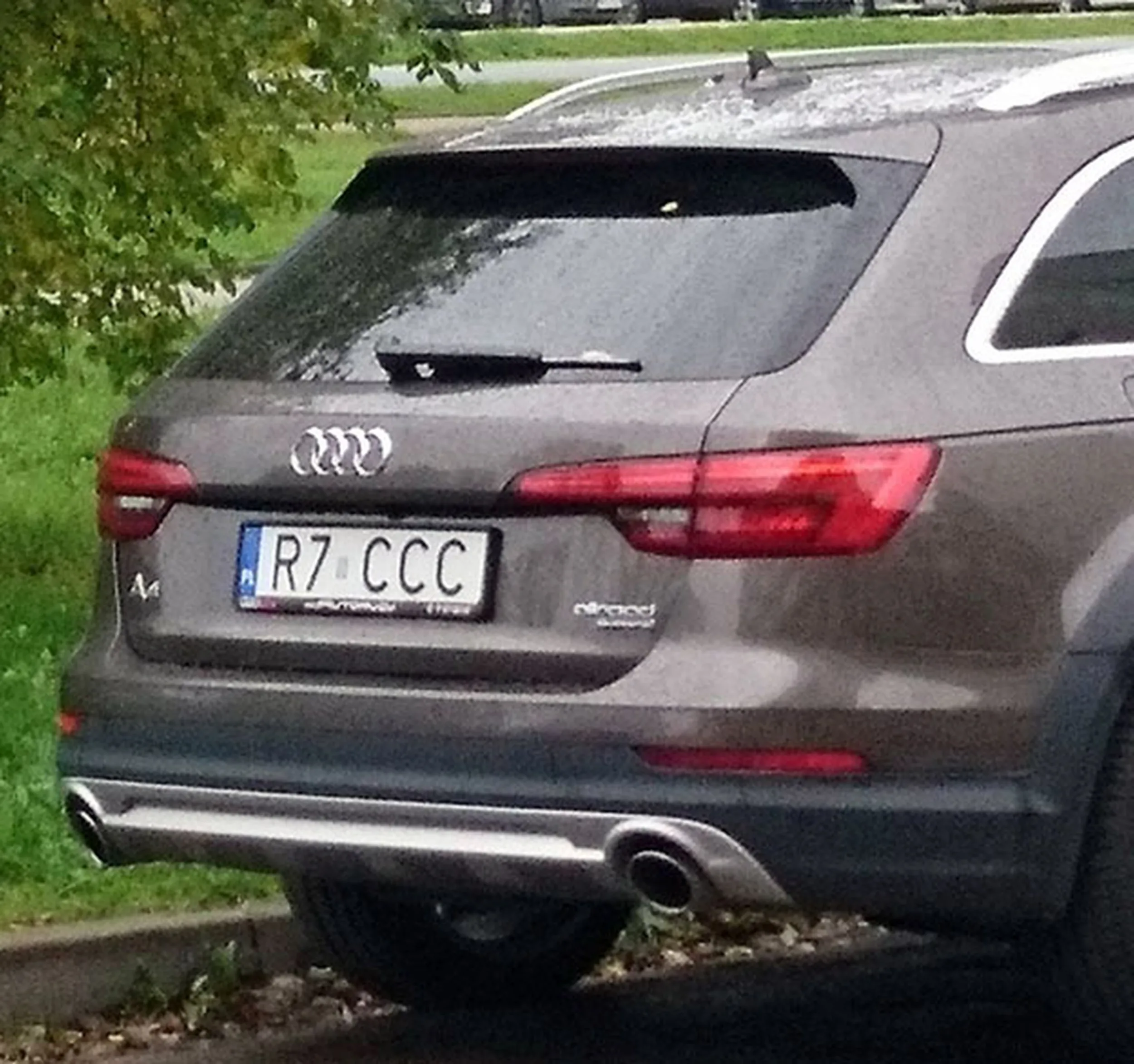 Fajny numer, blacha R7 CCC