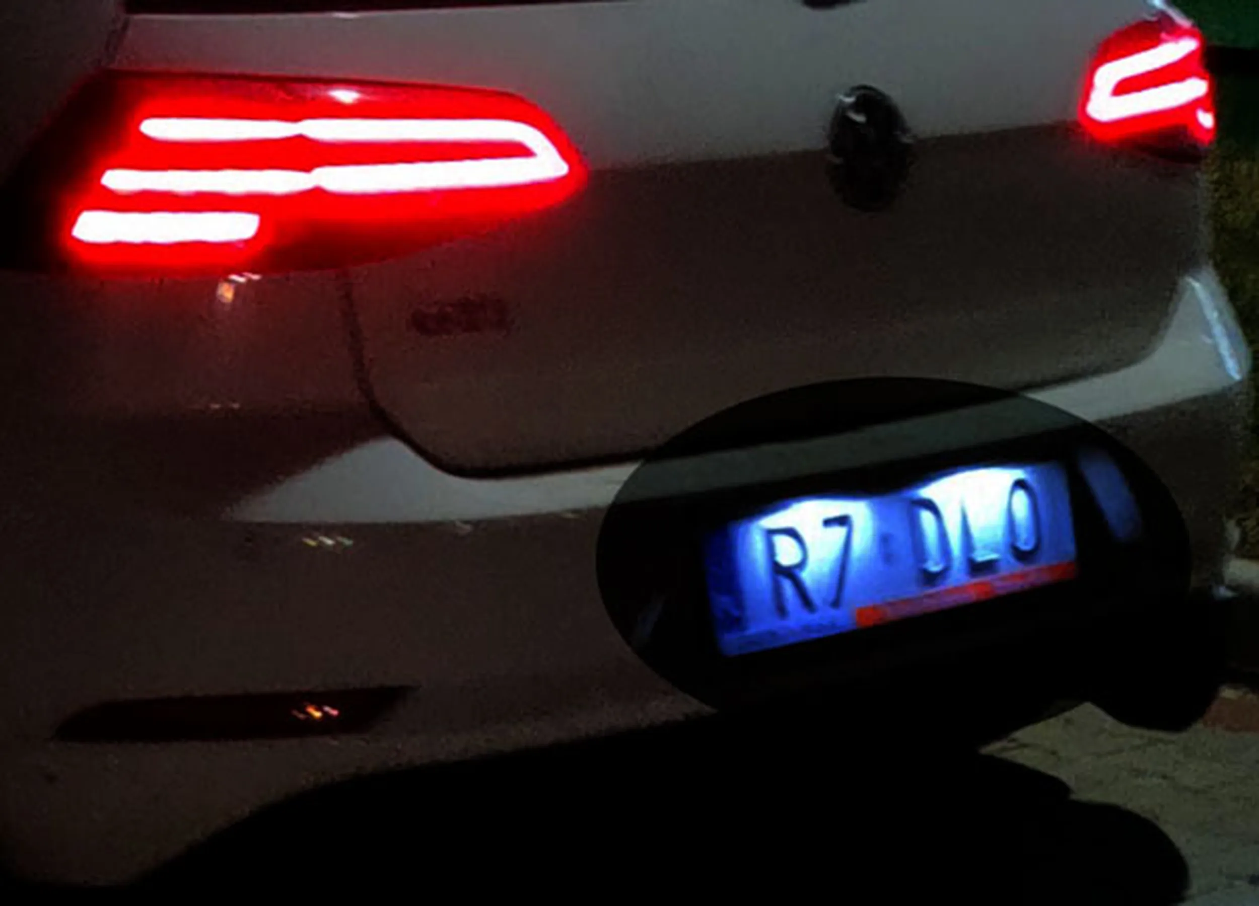 Fajny numer, blacha R7 DLO