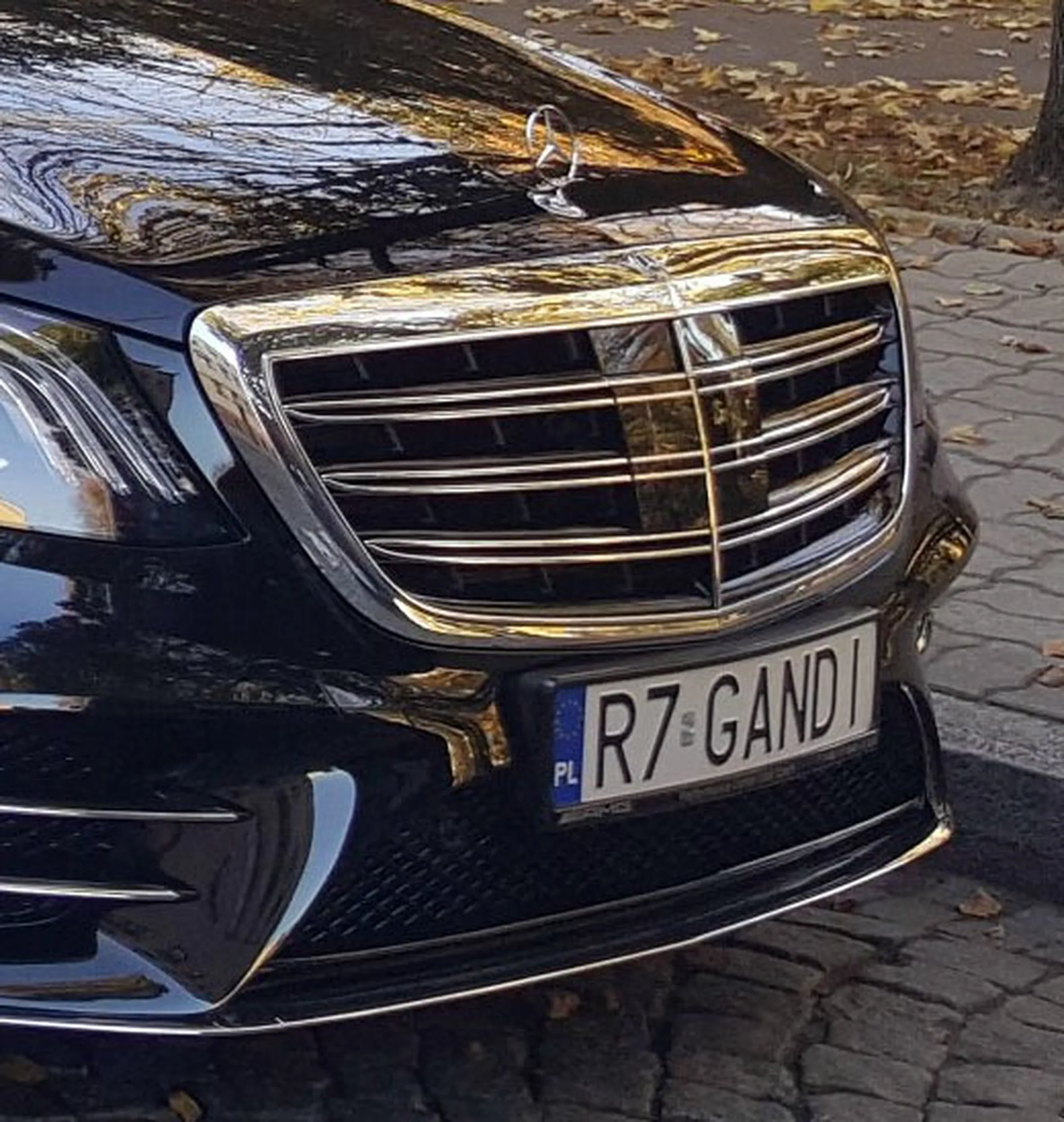 Fajny numer, blacha R7 GANDI