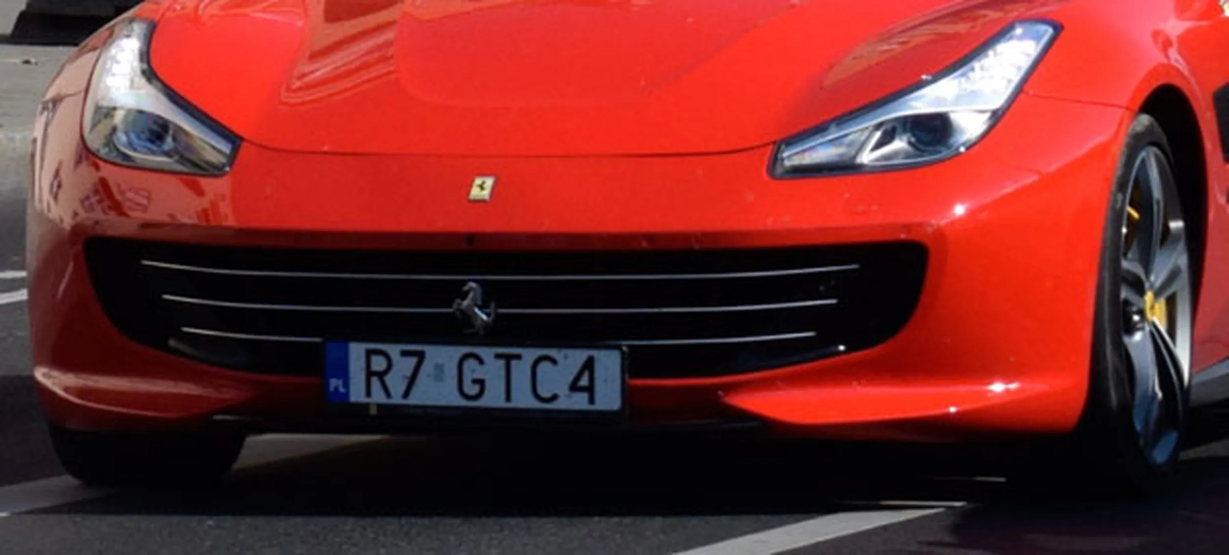 Fajny numer, blacha R7 GTC4