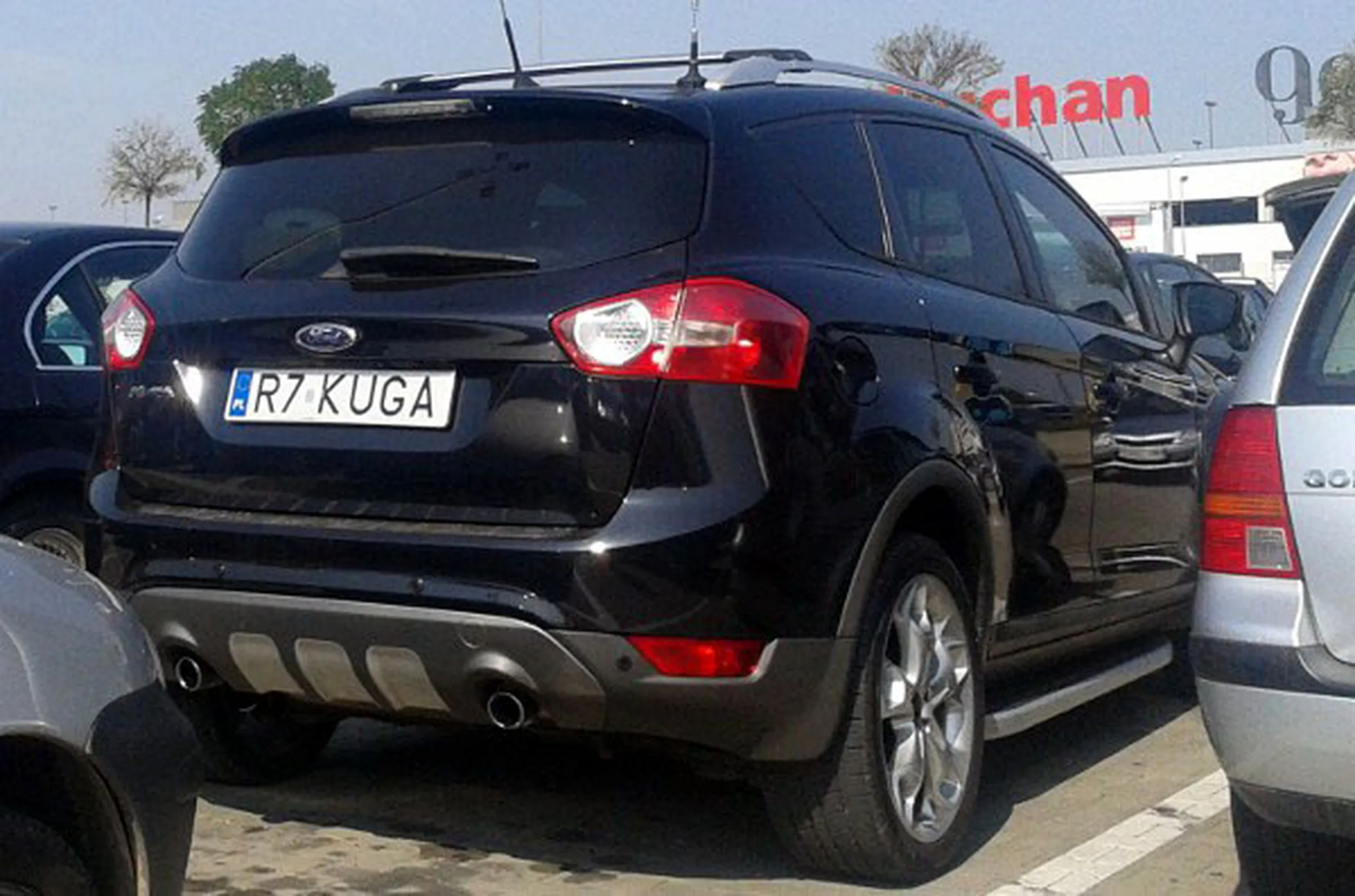 Fajny numer, blacha R7 KUGA