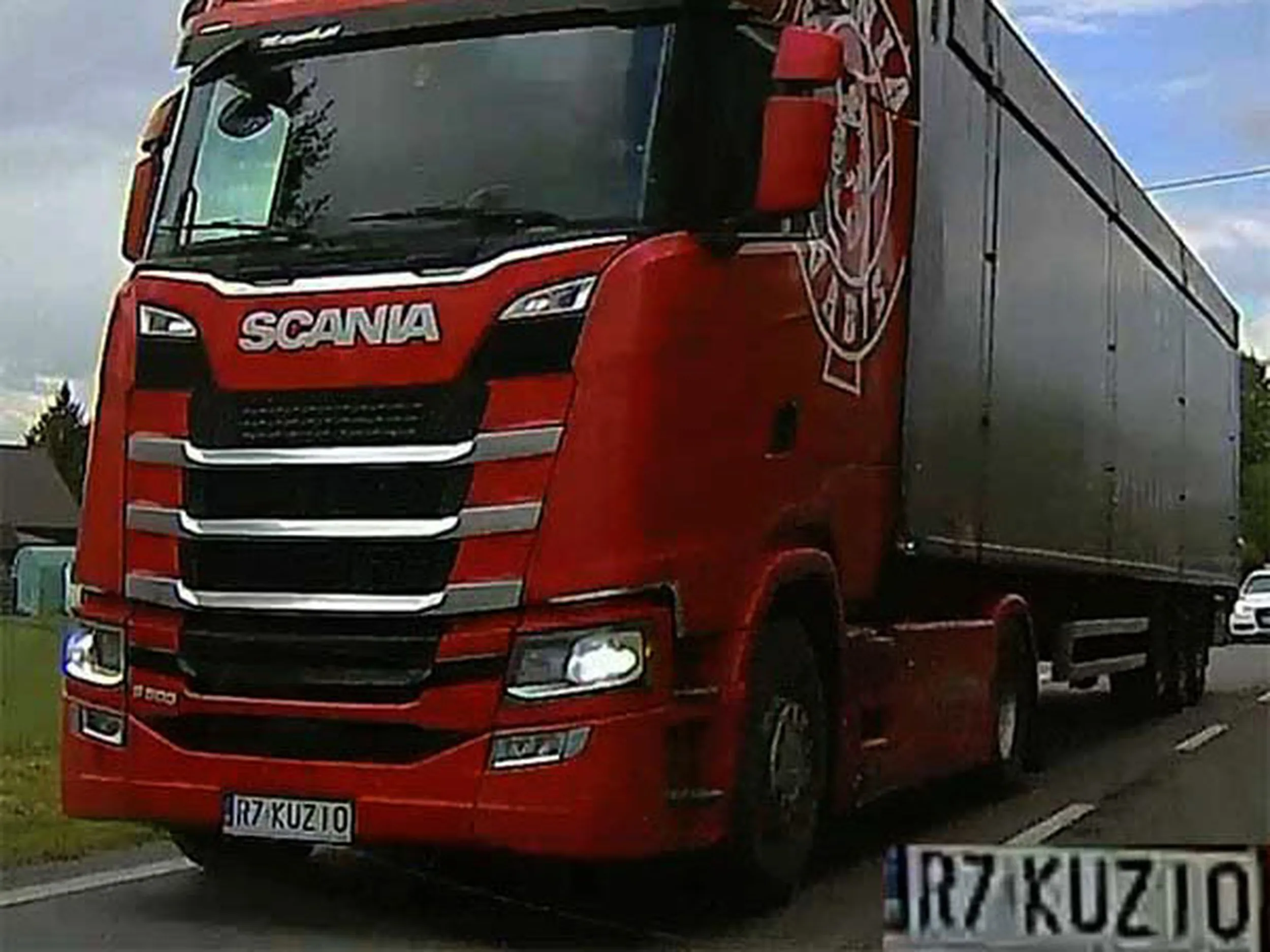 Fajny numer, blacha R7 KUZIO