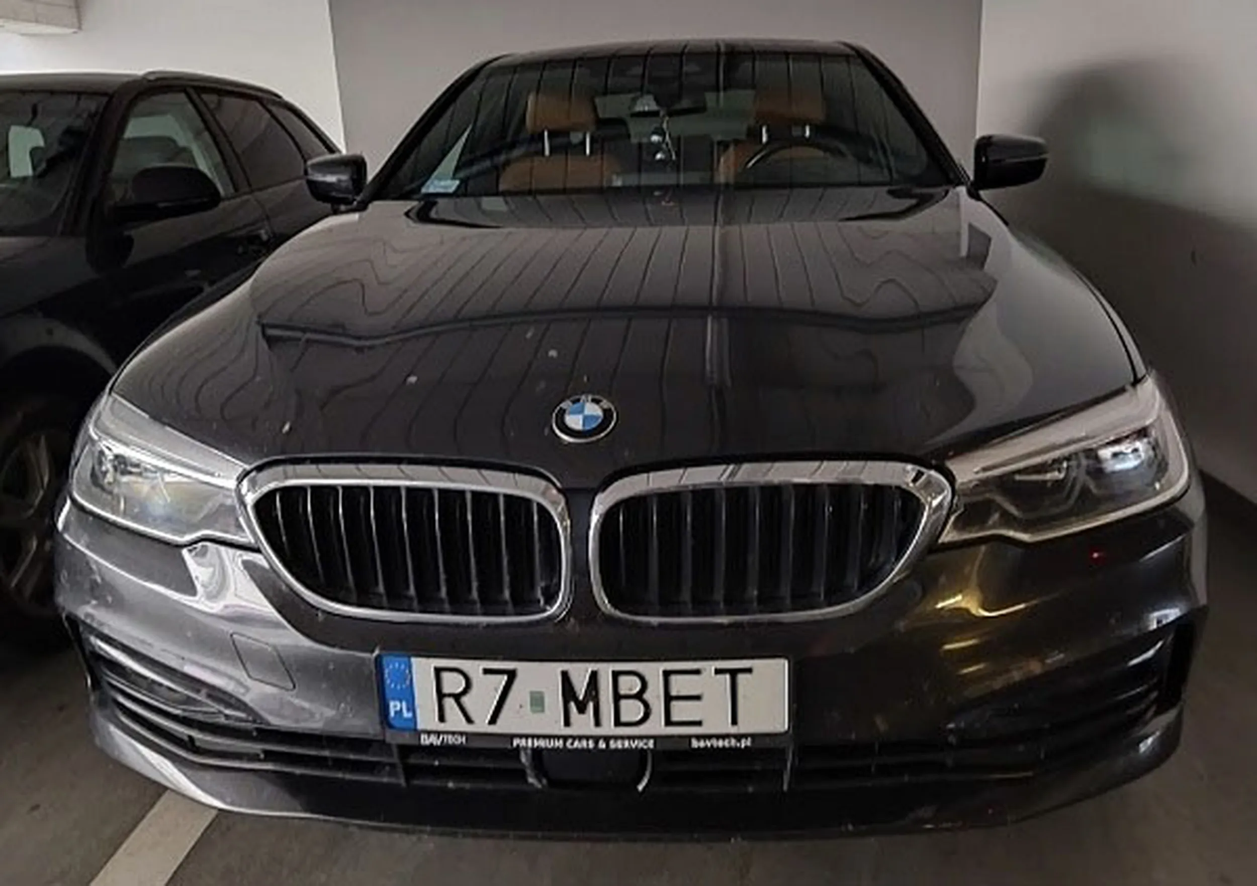 Fajny numer, blacha R7 MBET