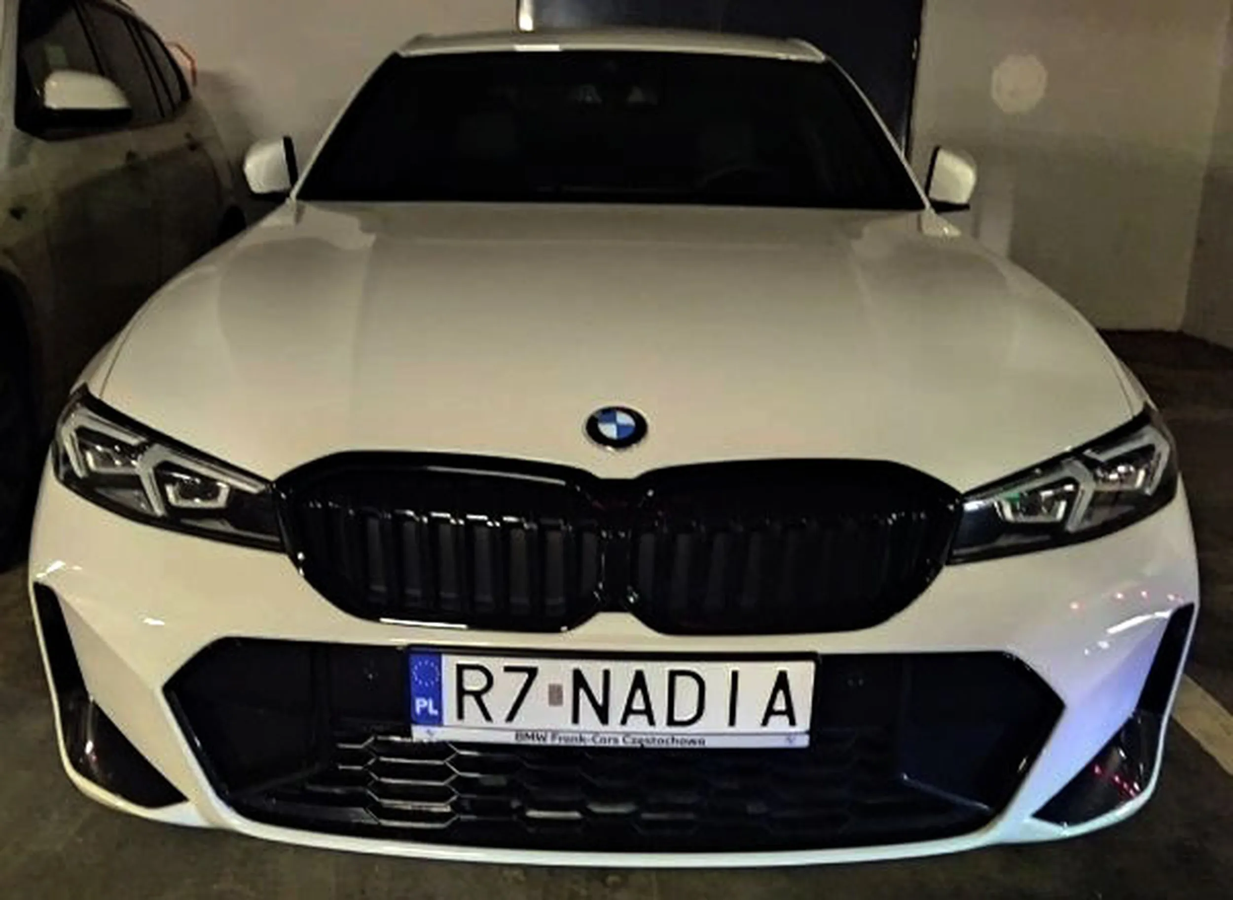 Fajny numer, blacha R7 NADIA