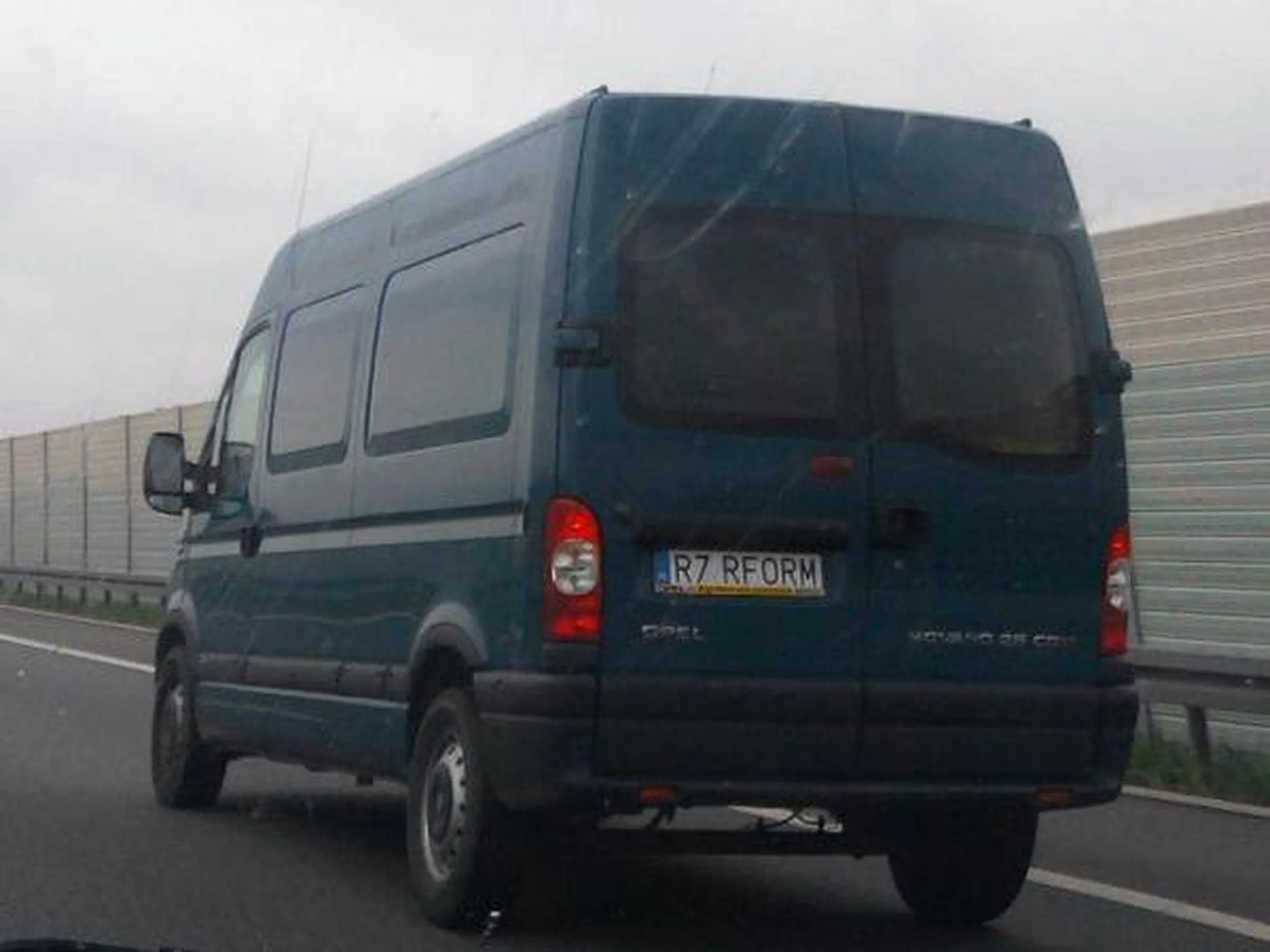 Fajny numer, blacha R7 RFORM