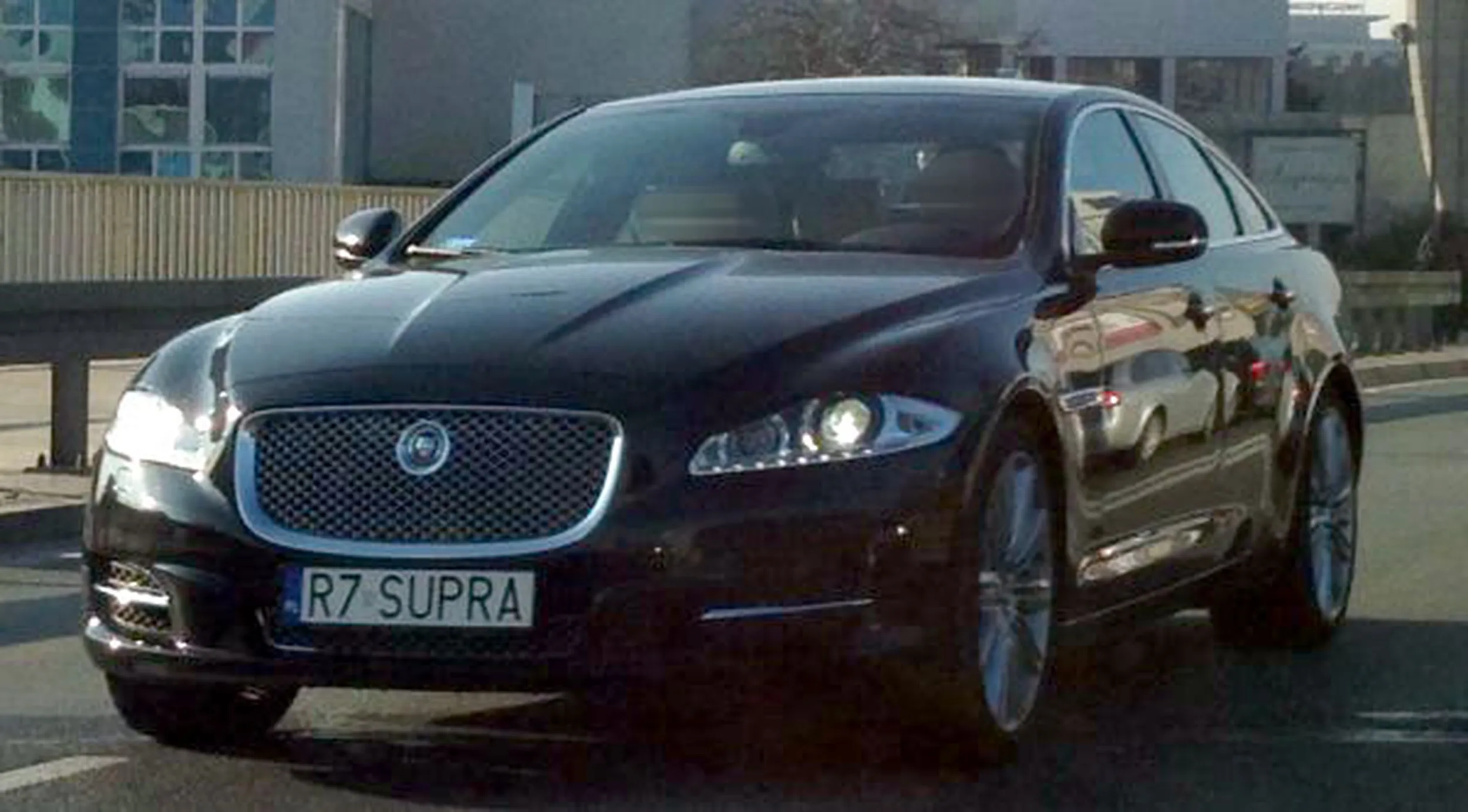 Fajny numer, blacha R7 SUPRA