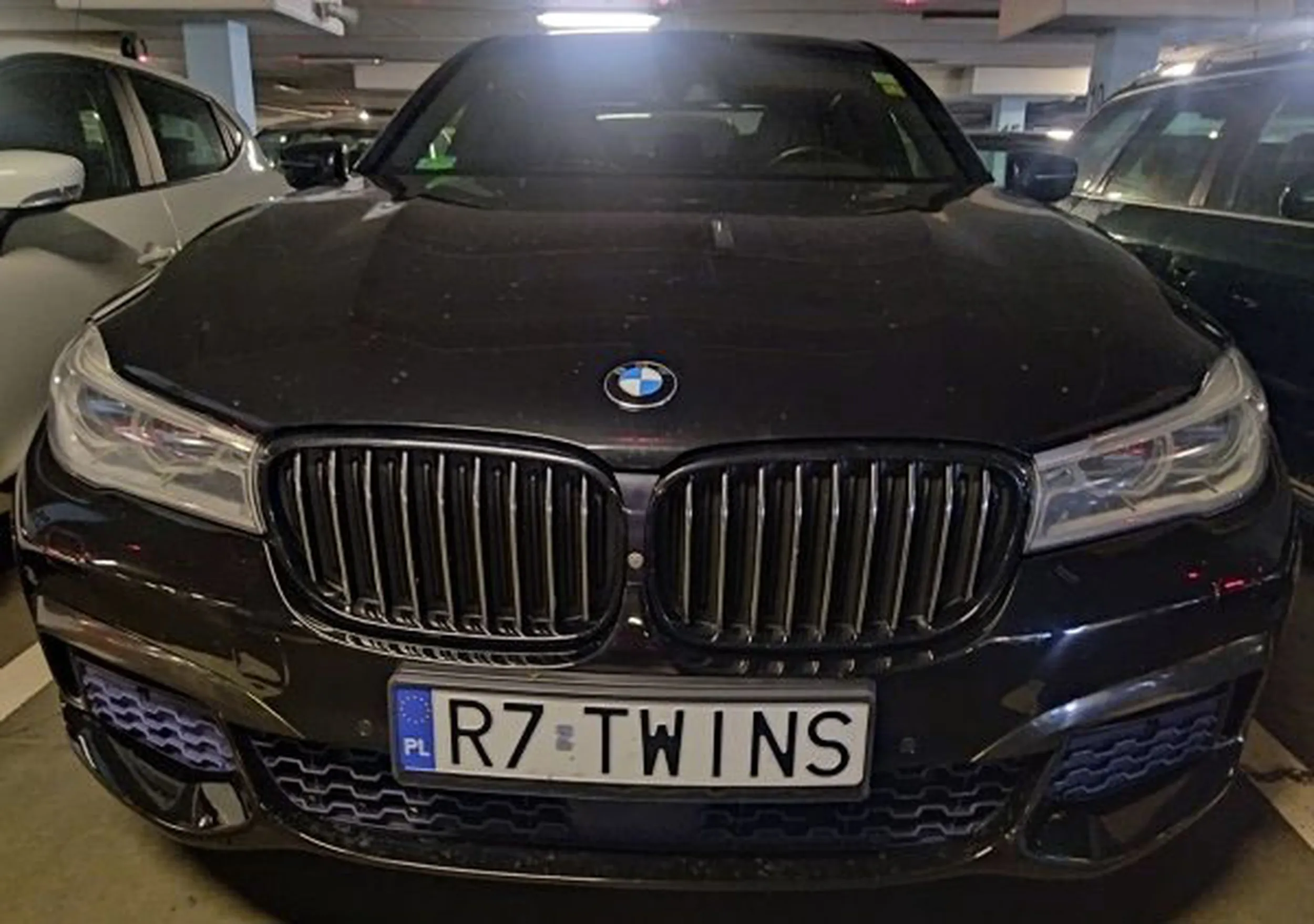 Fajny numer, blacha R7 TWINS