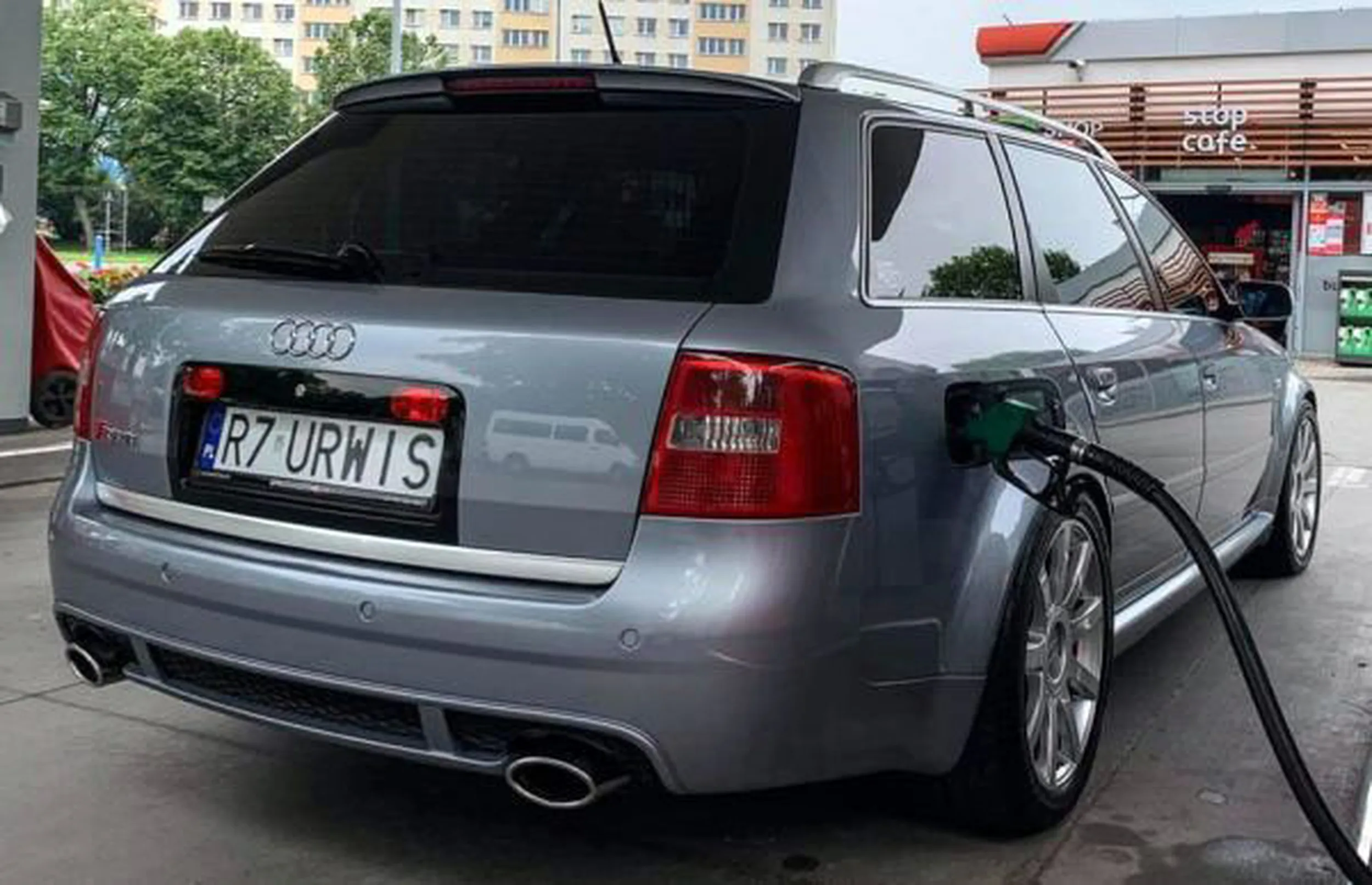 Fajny numer, blacha R7 URWIS