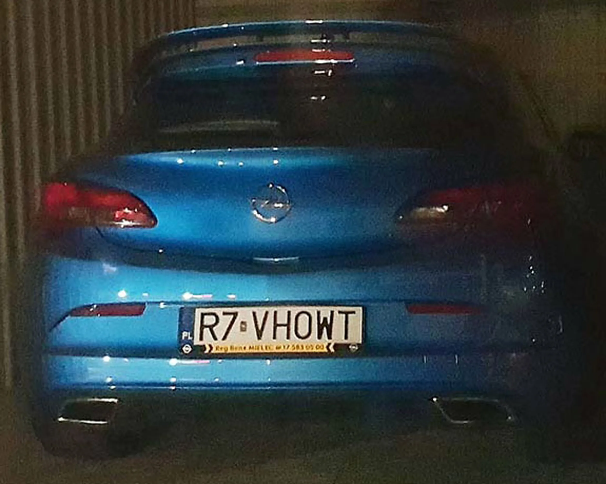 Fajny numer, blacha R7 VHOWT